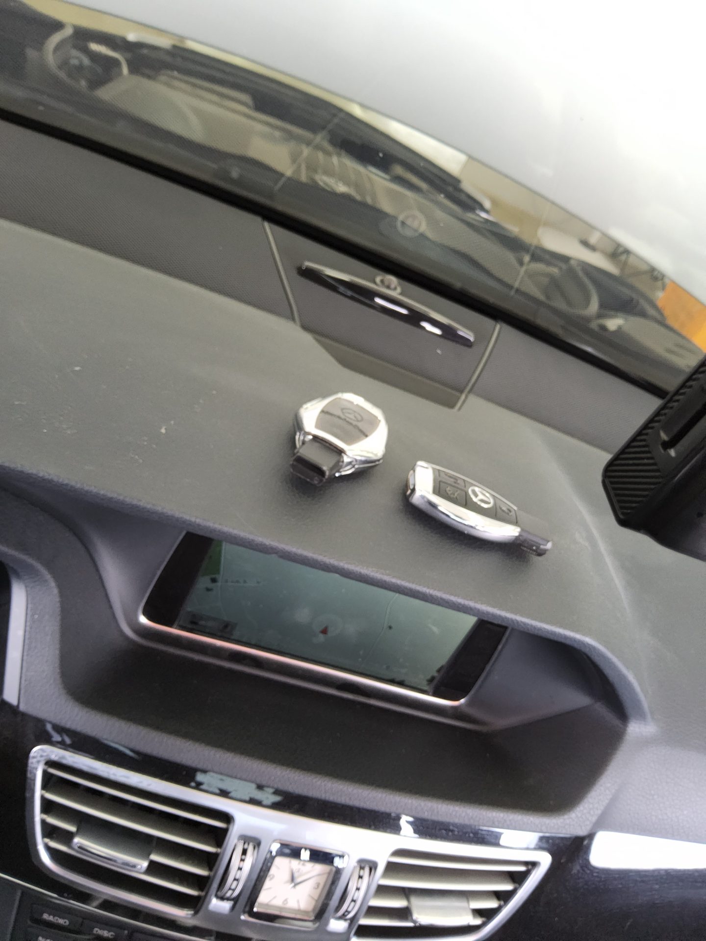 مرسيدس بنز E Class (4Th Gen) E250 Cdi فورماتيك 2014 4MATIC