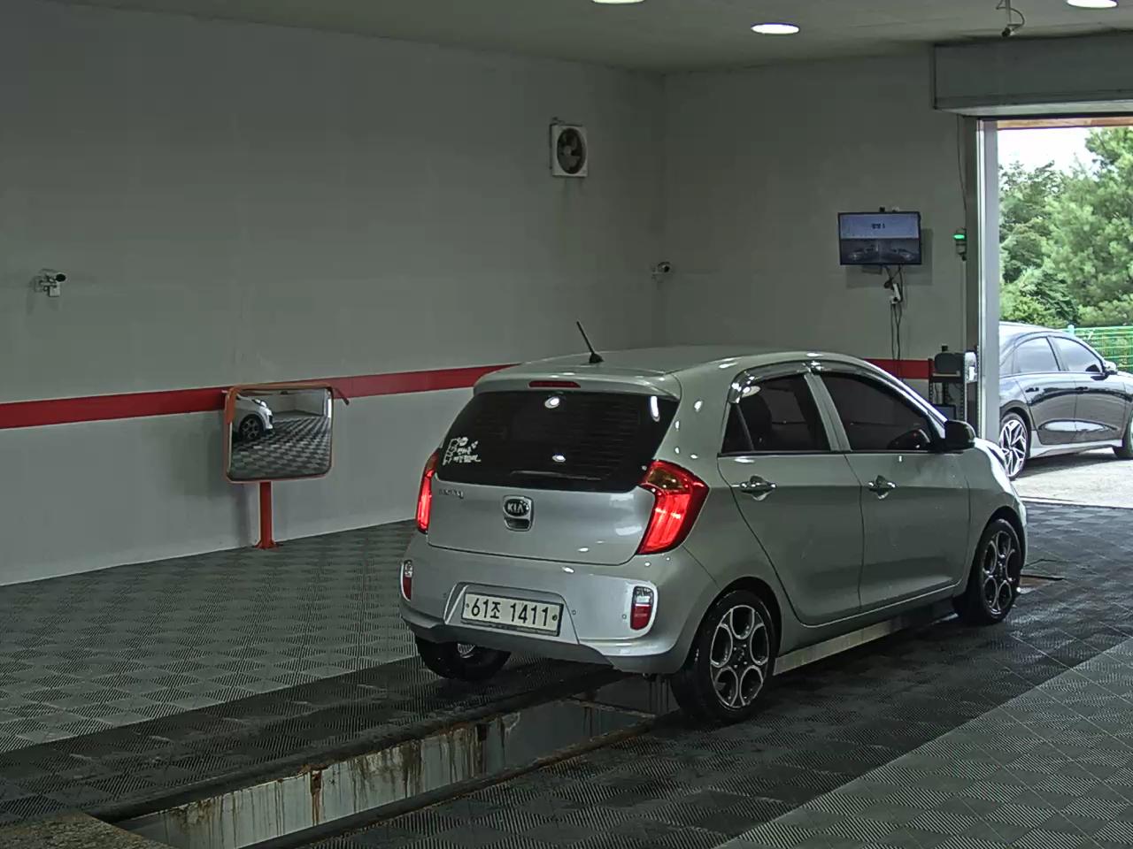 2013 - kia morning