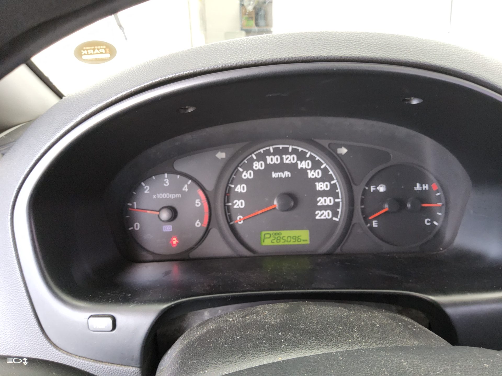 هيونداي جراند ستاركس 12 Seater ديزل Cvx لكجري 2011 فاخر