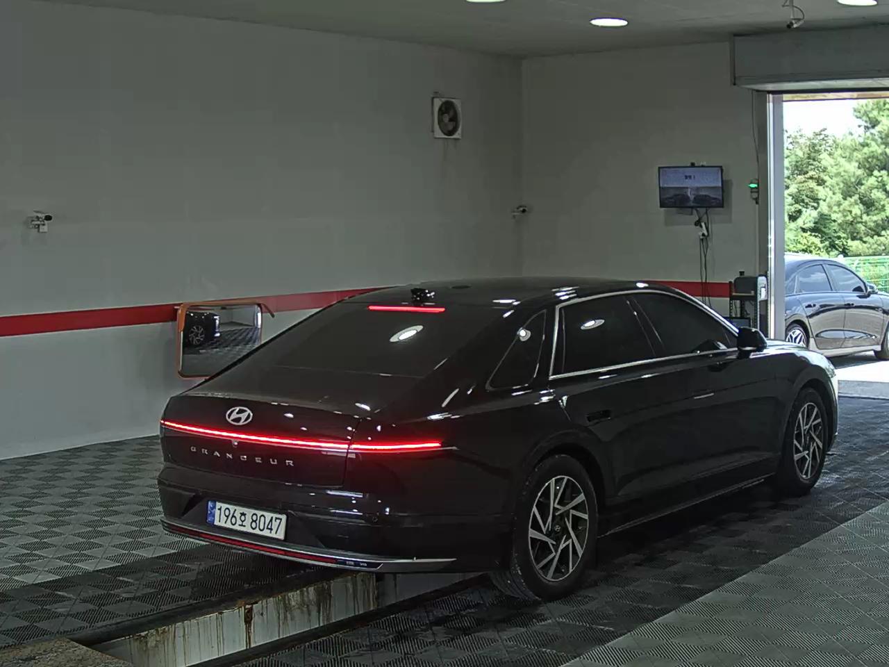 2023 - hyundai grandeur