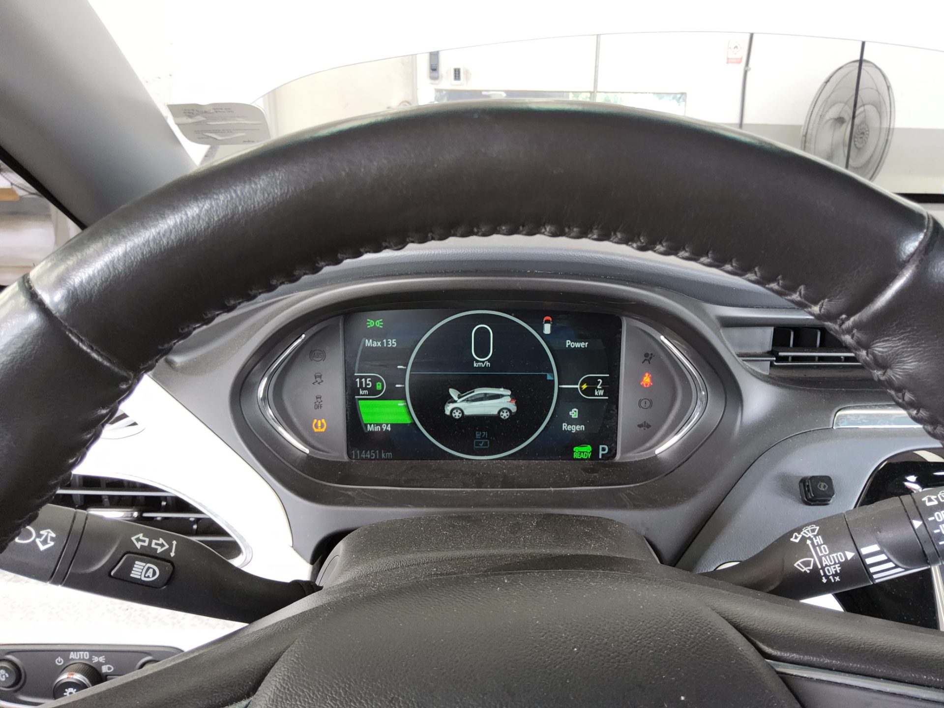 شيفروليه (Daewoo) Bolt كهرباء دفع ثنائي Premier 2018 EV PREMIER