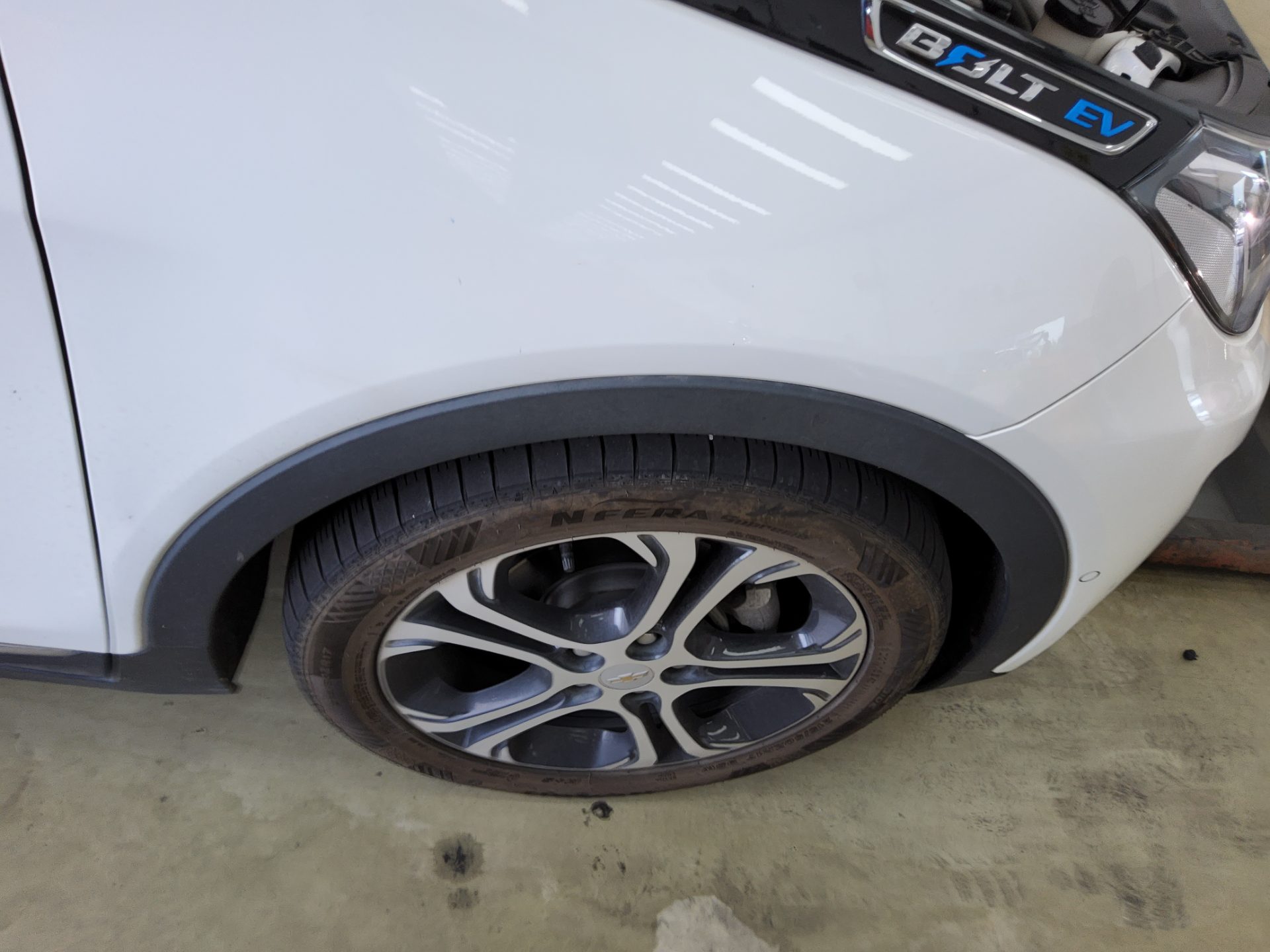 شيفروليه (Daewoo) Bolt كهرباء دفع ثنائي Premier 2018 EV PREMIER