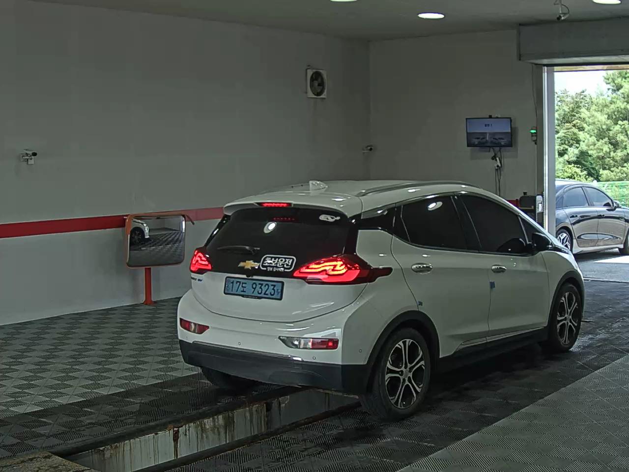 شيفروليه (Daewoo) Bolt كهرباء دفع ثنائي Premier 2018 EV PREMIER