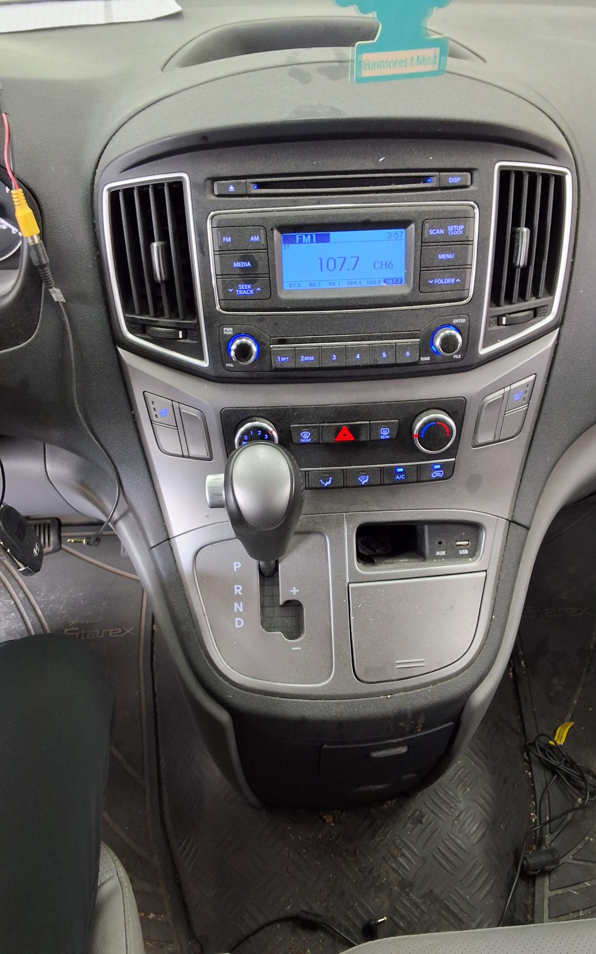 هيونداي الجديد جراند ستاركس 3 Seater ديزل فان سمارت 2021 VAN SMART