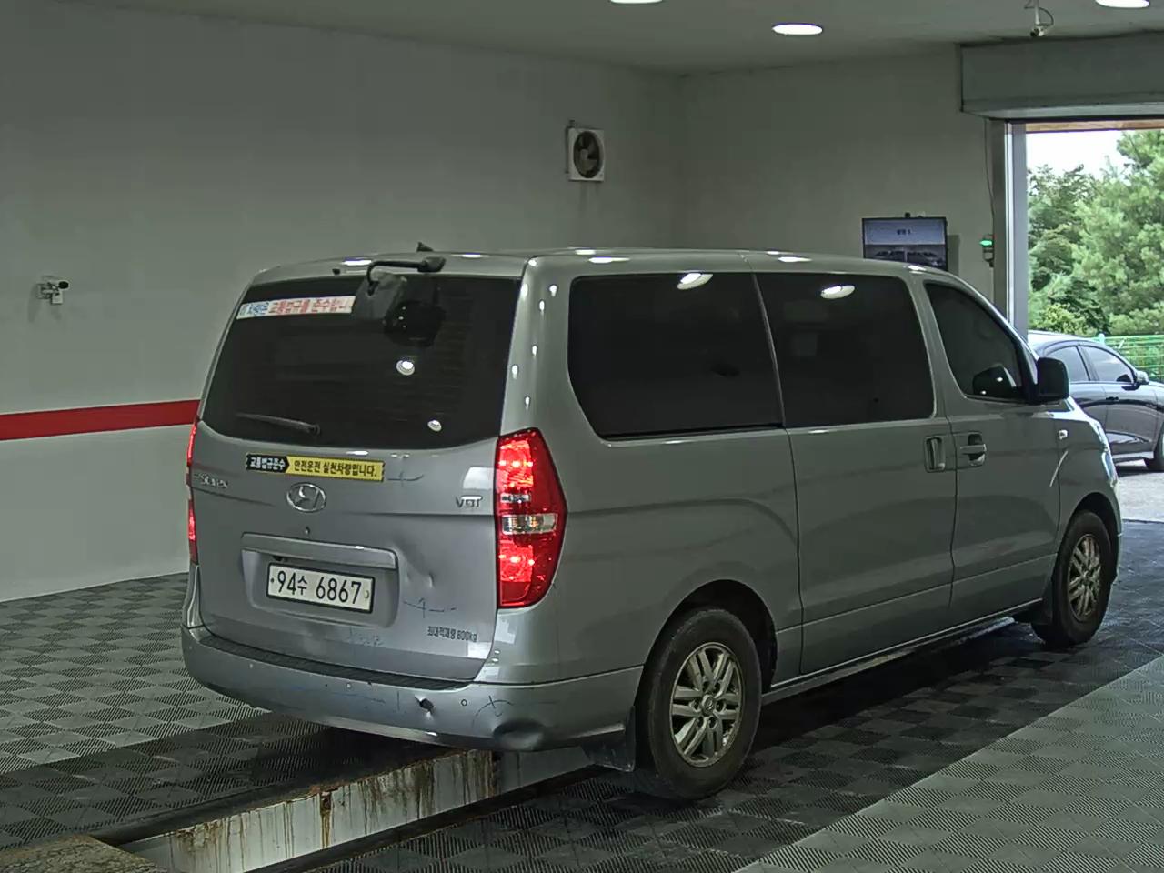 هيونداي الجديد جراند ستاركس 3 Seater ديزل فان سمارت 2021 VAN SMART