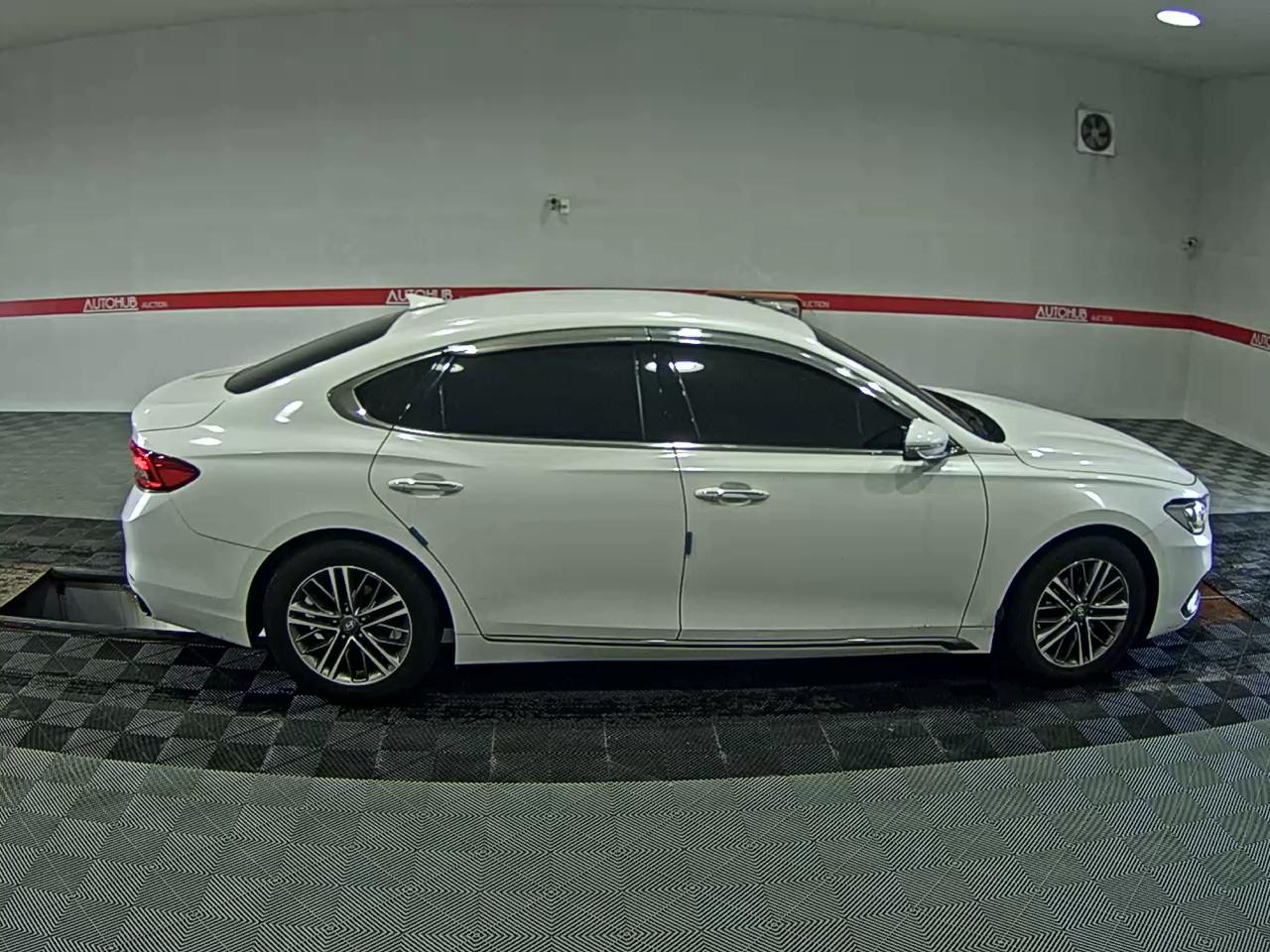2019 - hyundai grandeur