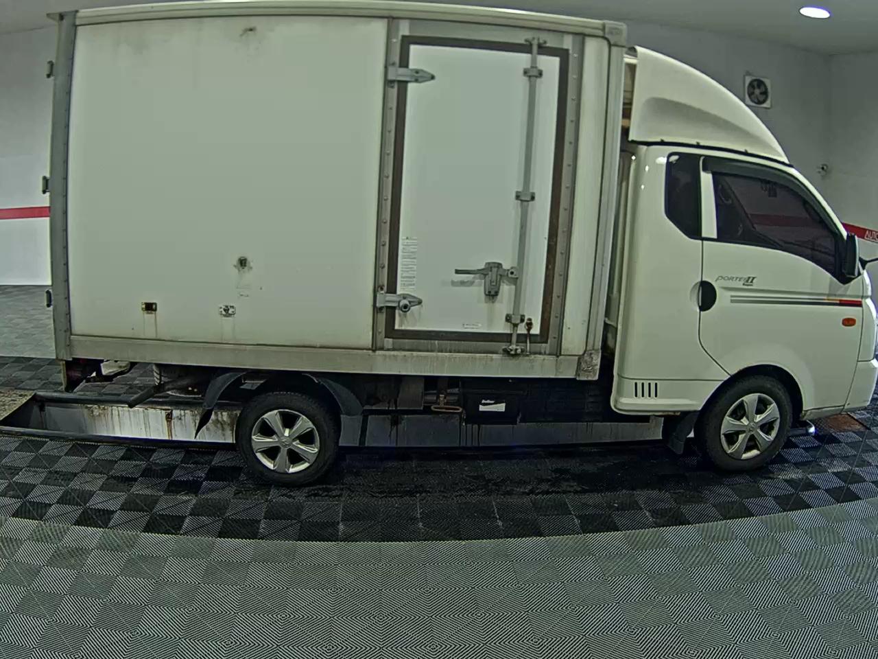 2017 - hyundai truck