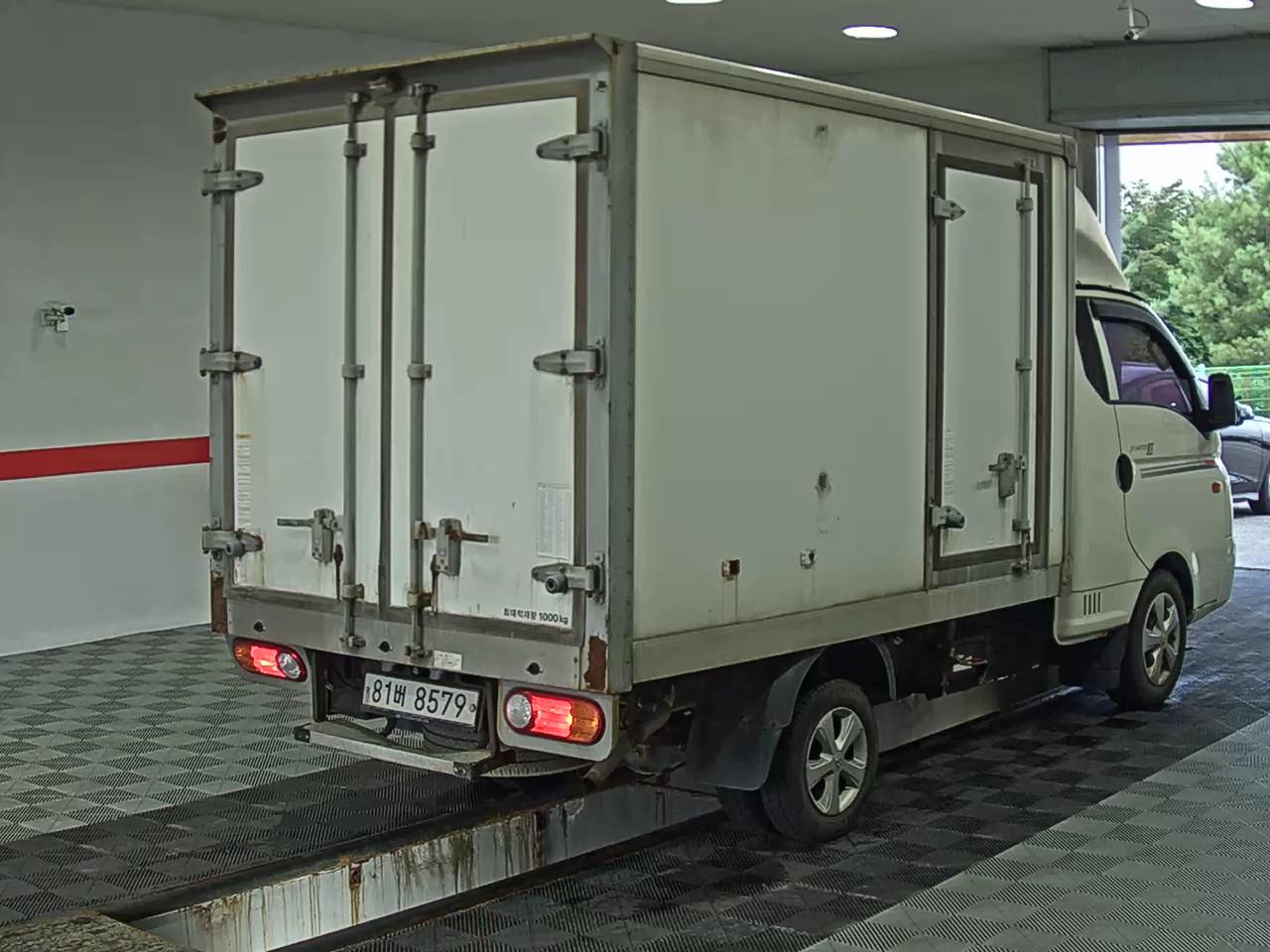 2017 - hyundai truck