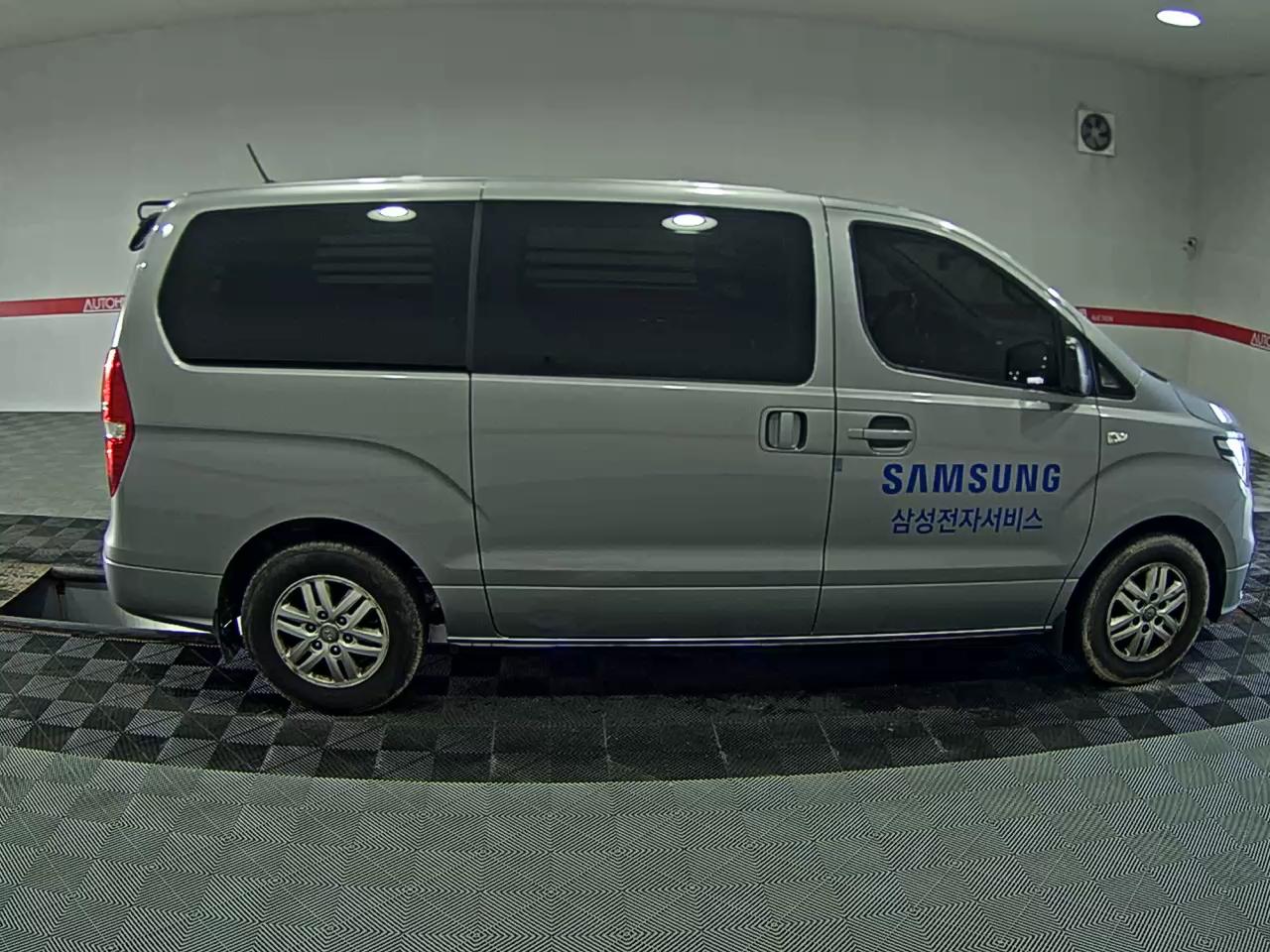هيونداي الجديد جراند ستاركس 3 Seater ديزل فان سمارت 2021 VAN SMART