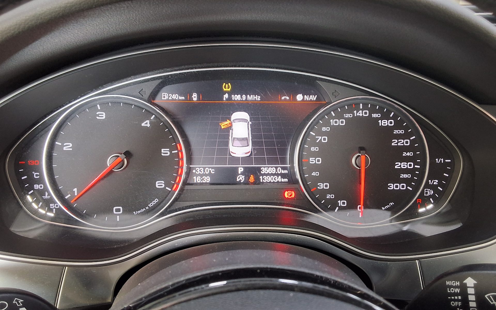 أودي إيه 6 (4Th Gen) 35 TDI Dynamic 2015