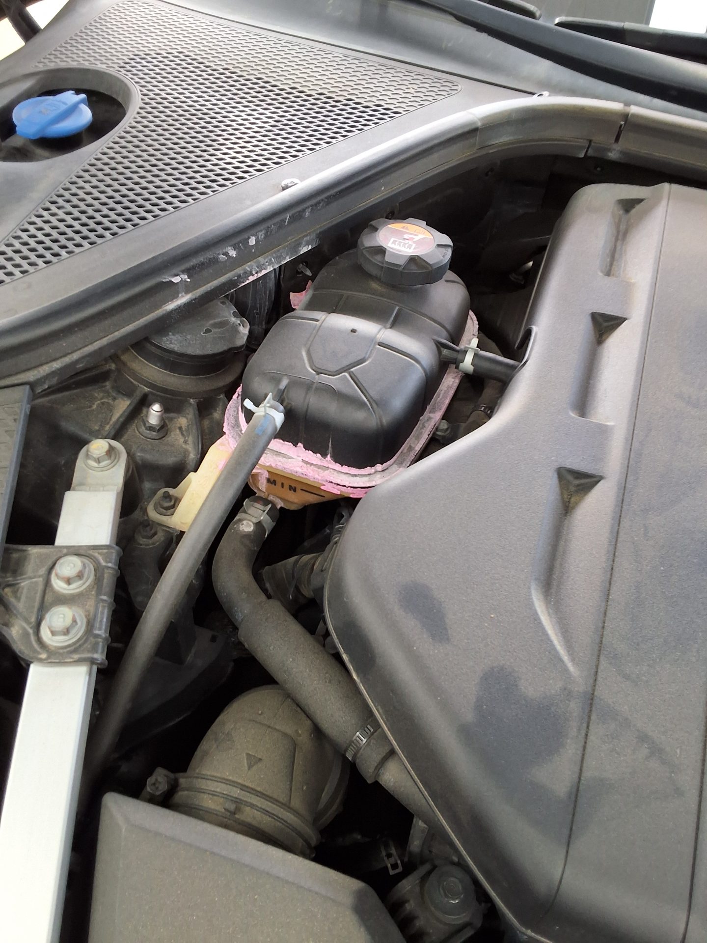 جينيسيس جينيسيس G90 2023 TURBO دفع رباعي BASE