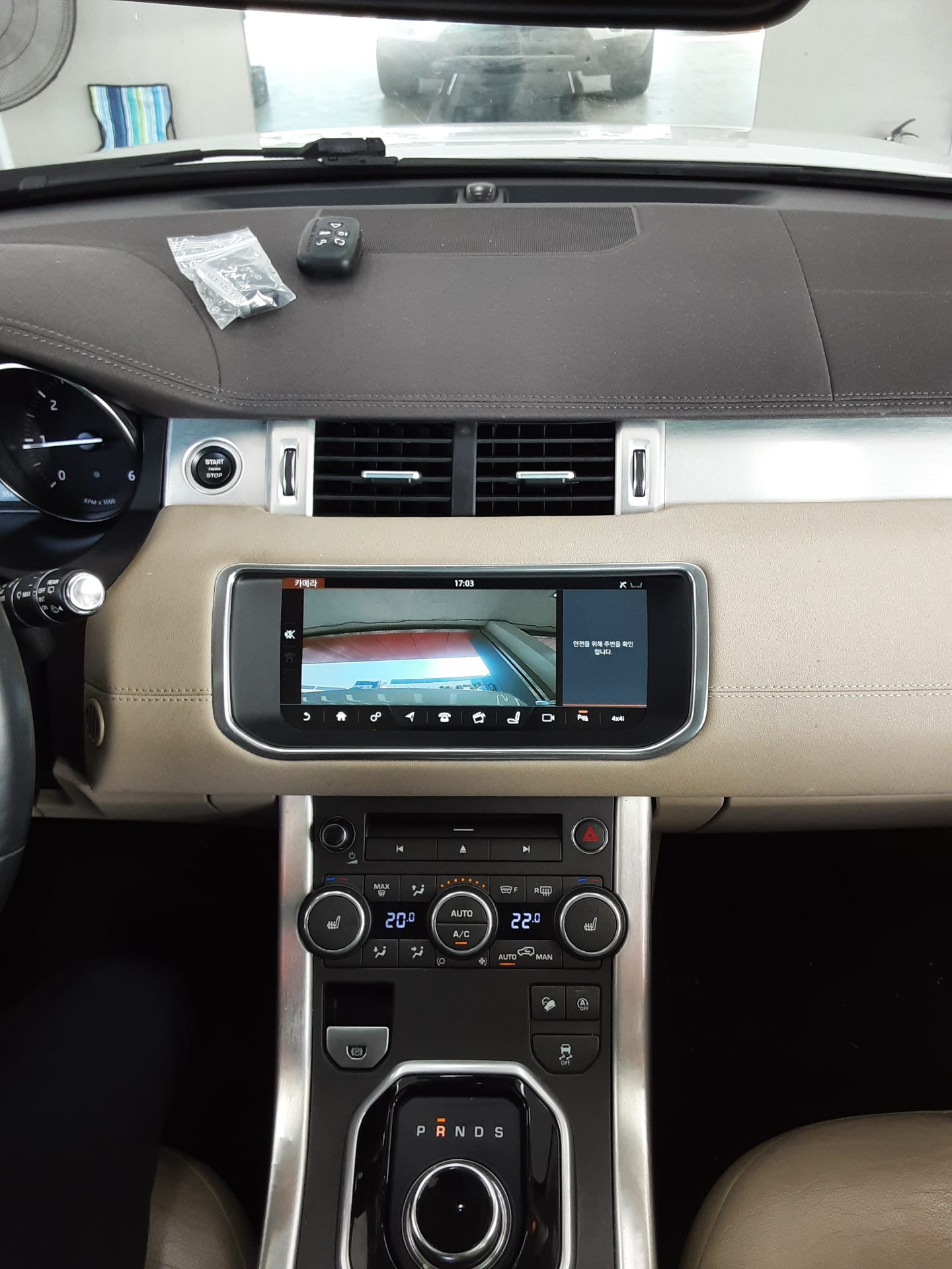 لاند روفر Rover رينج روفر Evoque 2.0 Td4 Se 2018 SE