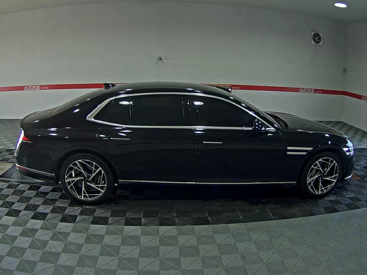 جينيسيس جينيسيس G90 2023 TURBO دفع رباعي BASE