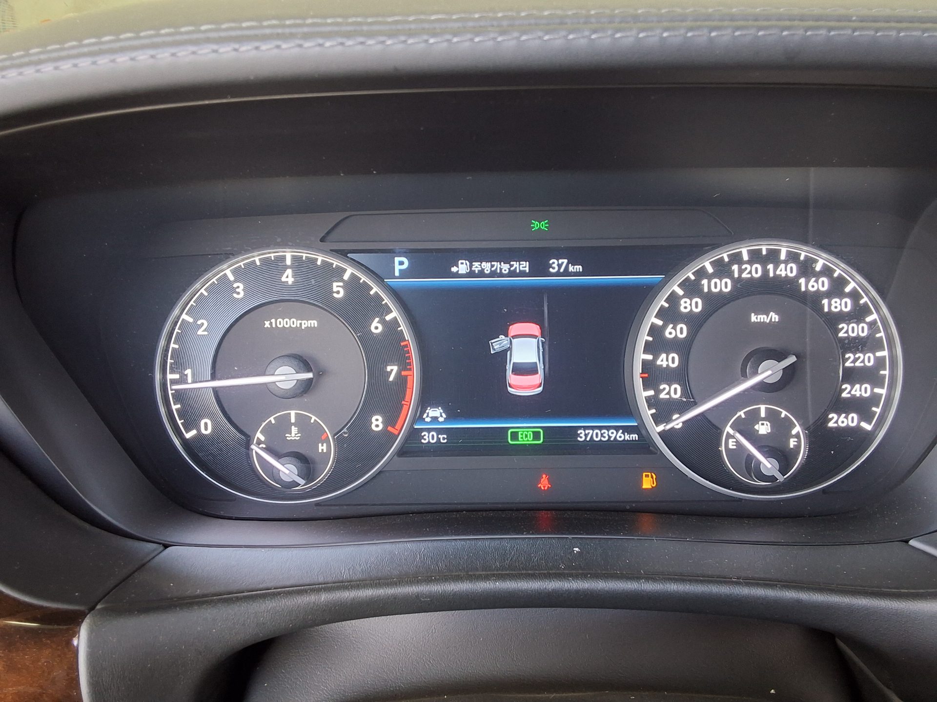 جينيسيس Eq900 5.0 GDI دفع كلي بريستيج 2017 دفع رباعي PRESTIGE