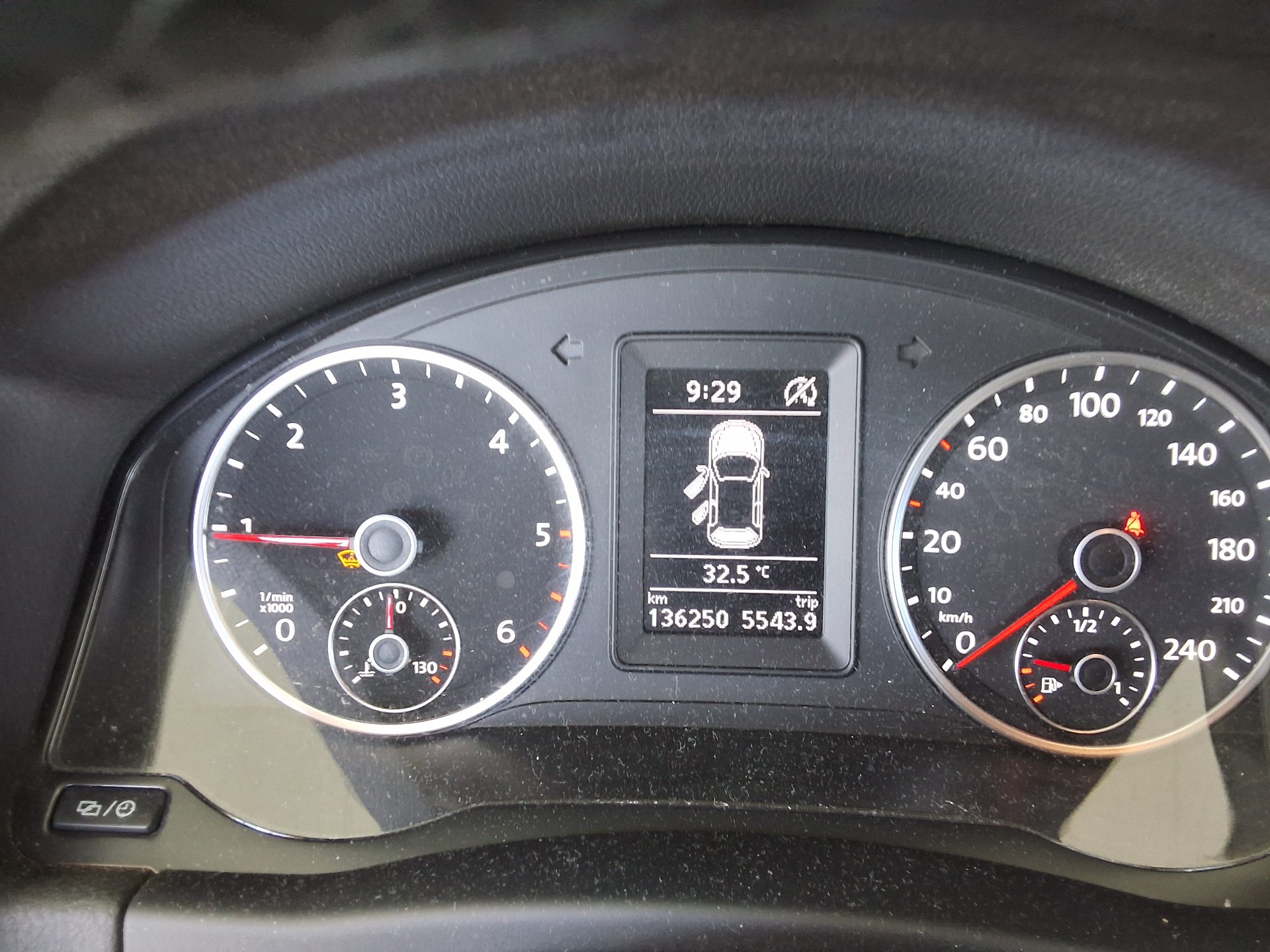 فولكس فاجن تيجوان 2.0 TDI Bluemotion 2016