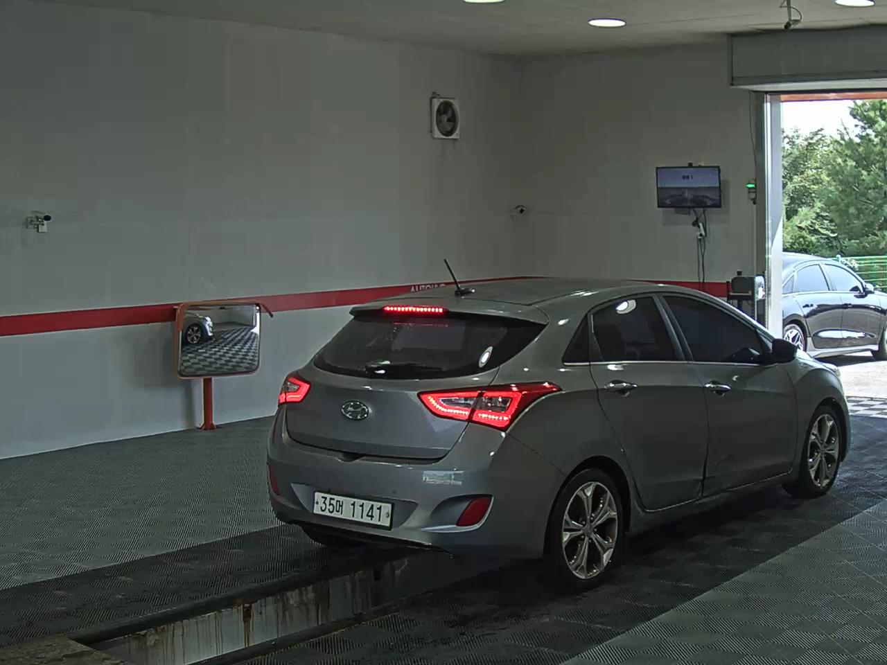 هيونداي جديد I30 1.6 VGT Extreme 2012