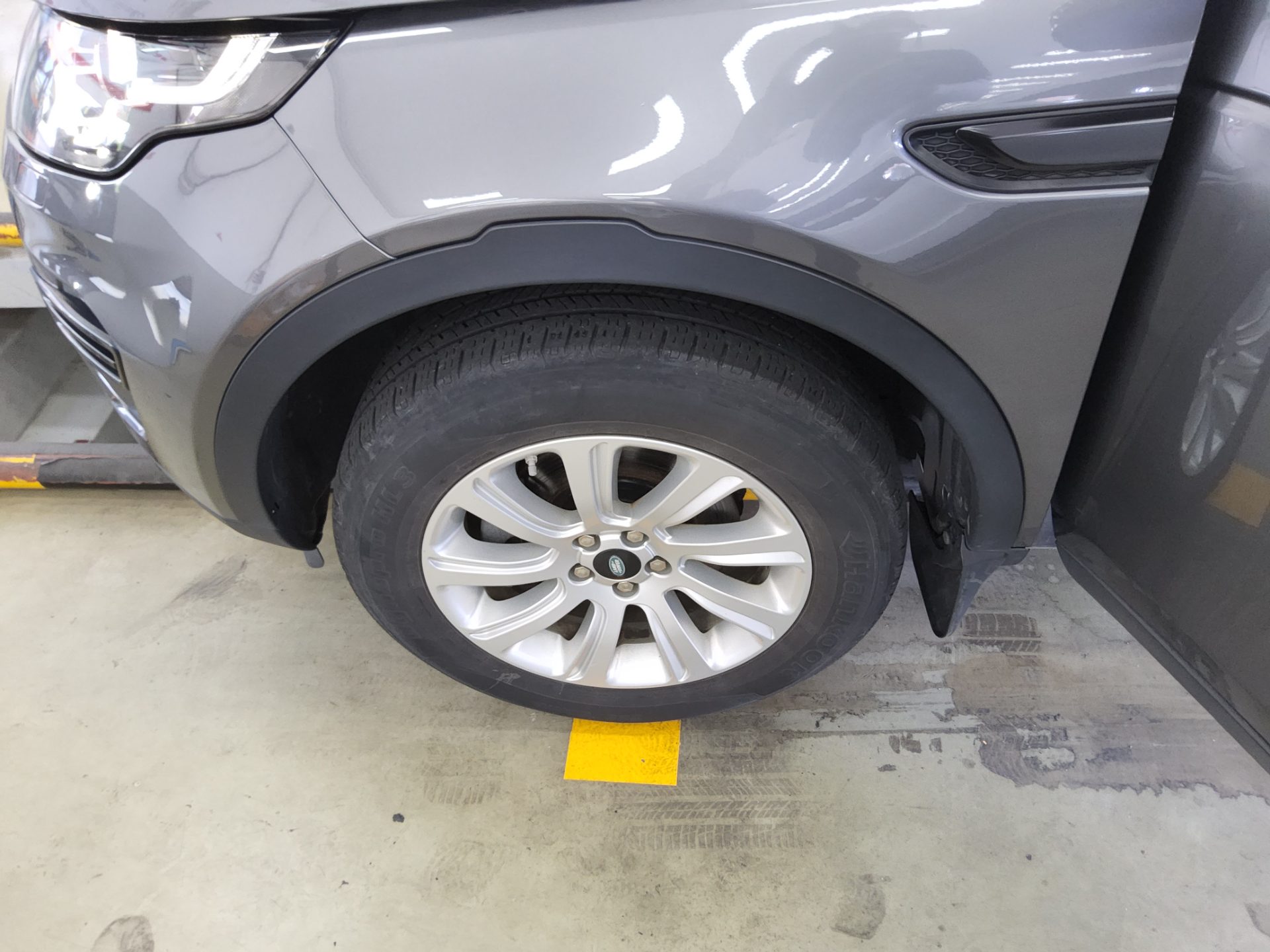 لاند روفر Rover Discovery Sport 2.0 Td4 Se 2016 SPORT SE