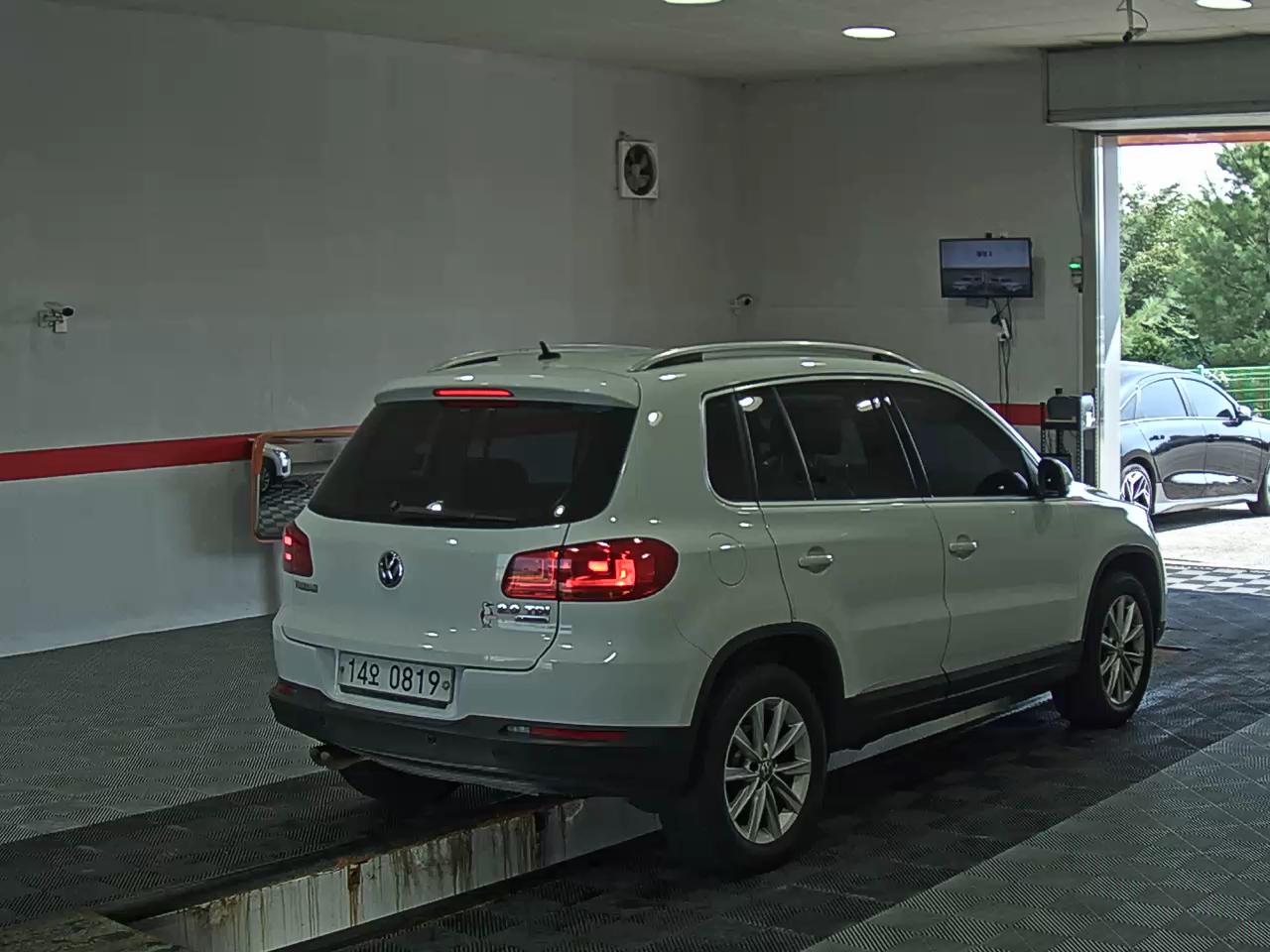 فولكس فاجن تيجوان 2.0 TDI Bluemotion 2016
