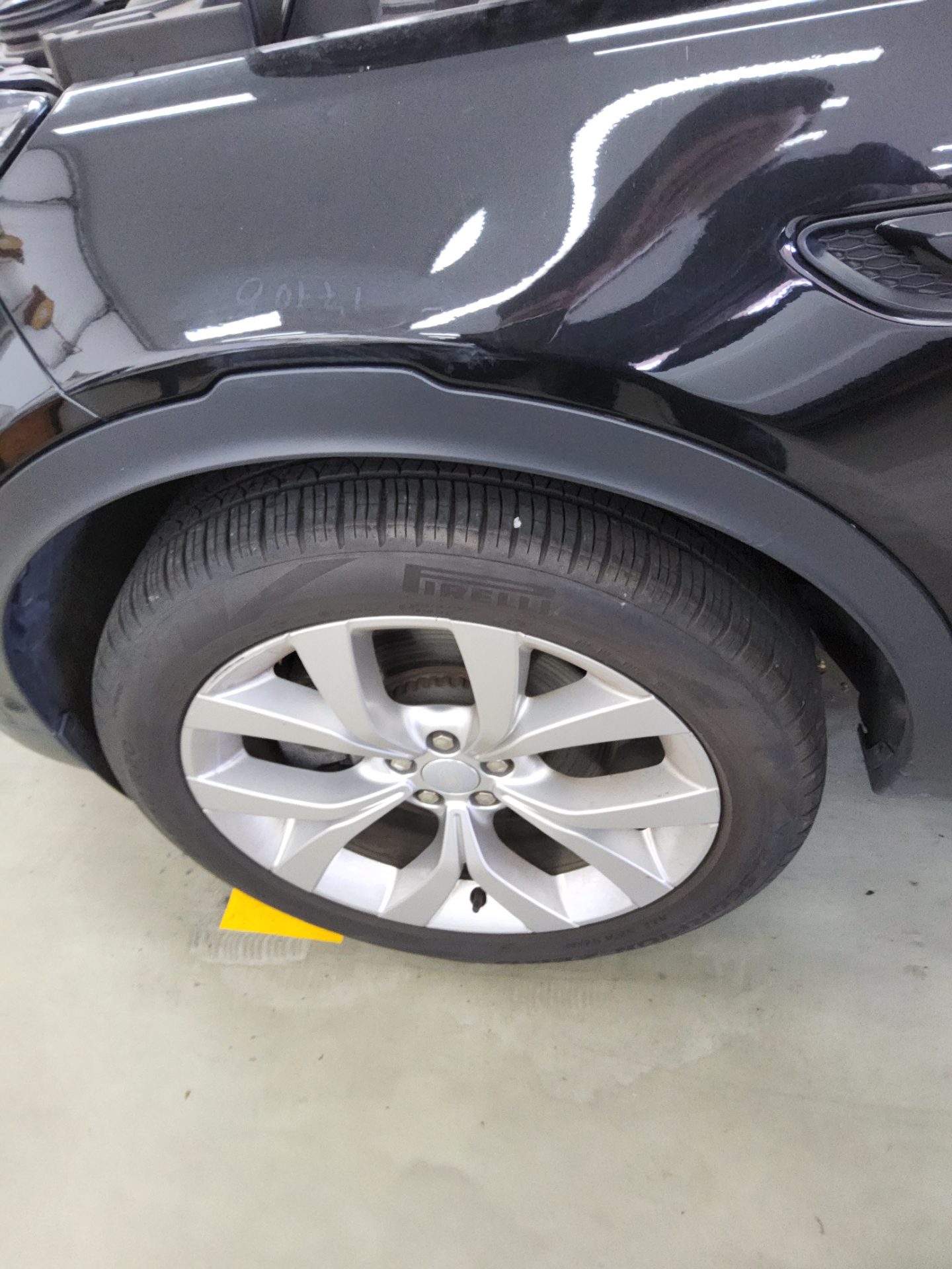 لاند روفر Rover Discovery Sport 2.0 P250 Se 2021 SPORT SE