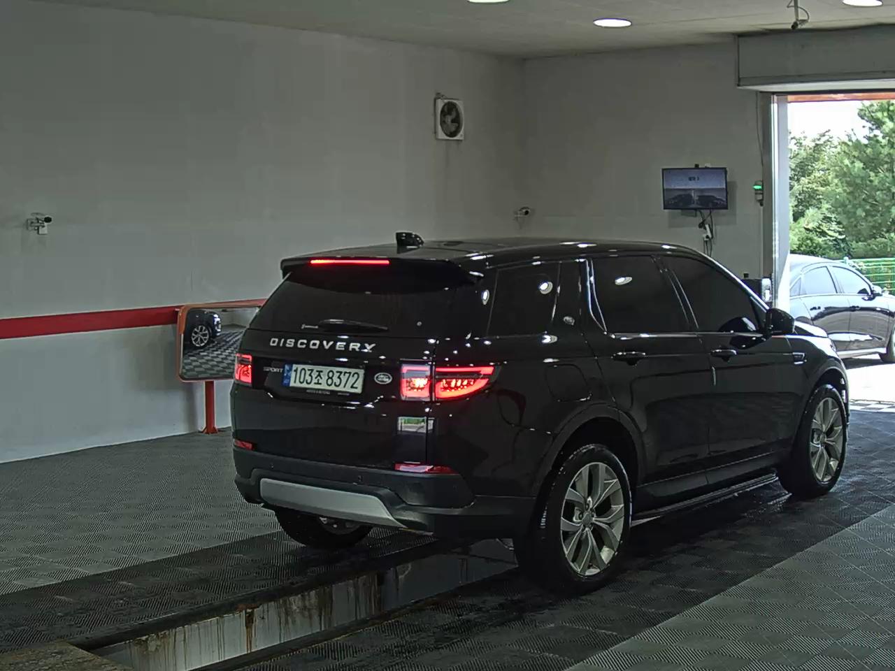 لاند روفر Rover Discovery Sport 2.0 P250 Se 2021 SPORT SE
