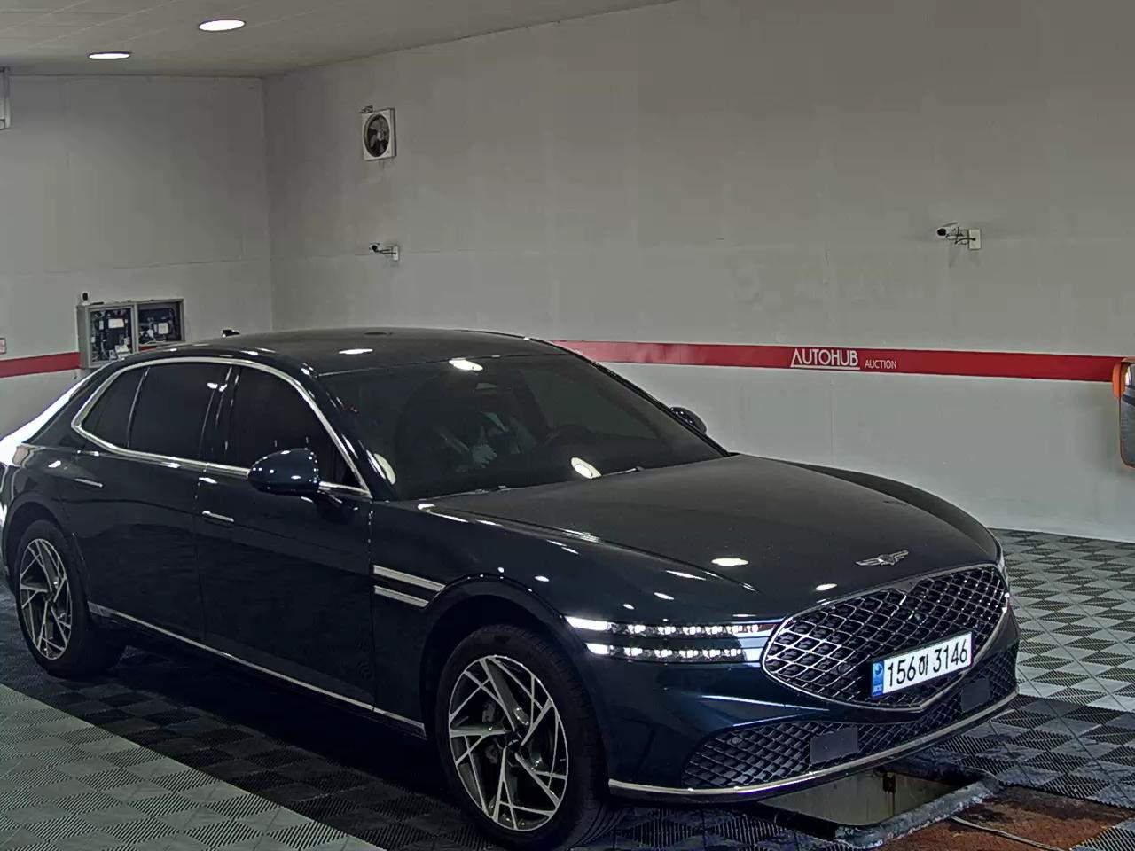 2022 - genesis g90