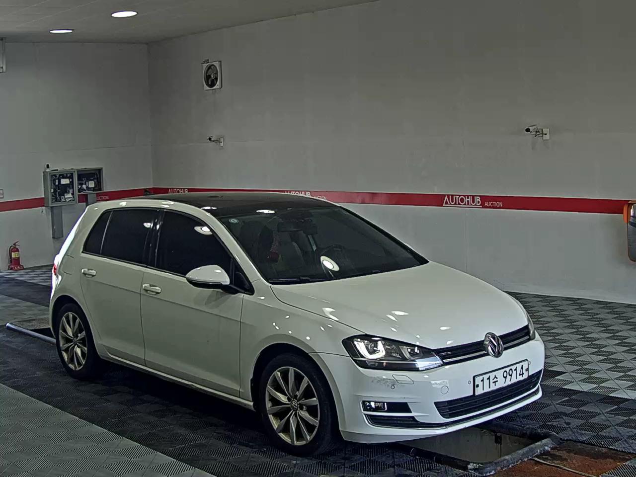 فولكس فاجن جولف (7Th Gen) 2.0 TDI 2014