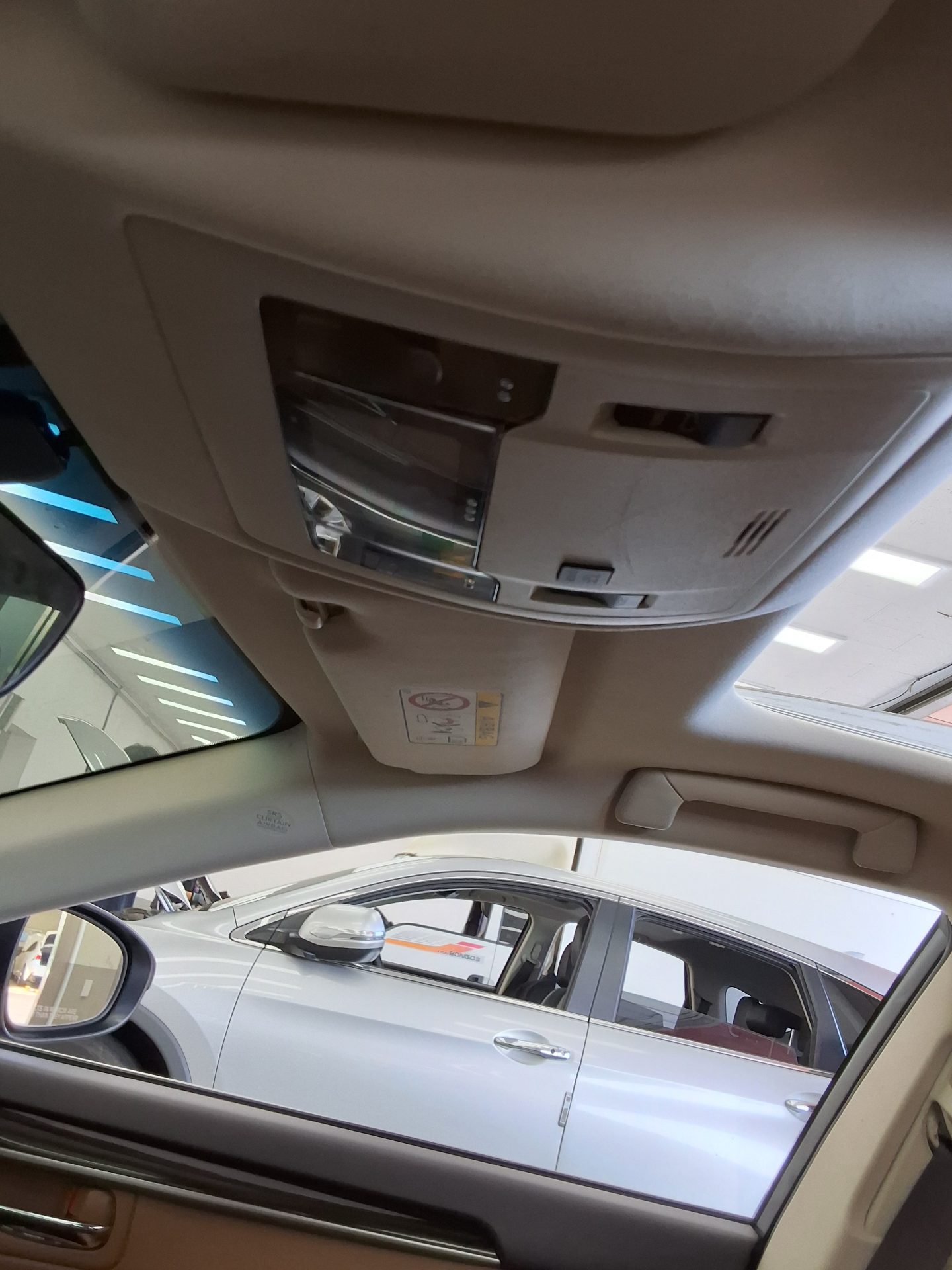لكزس إي إس (6Th Gen) 300H 2016 300h