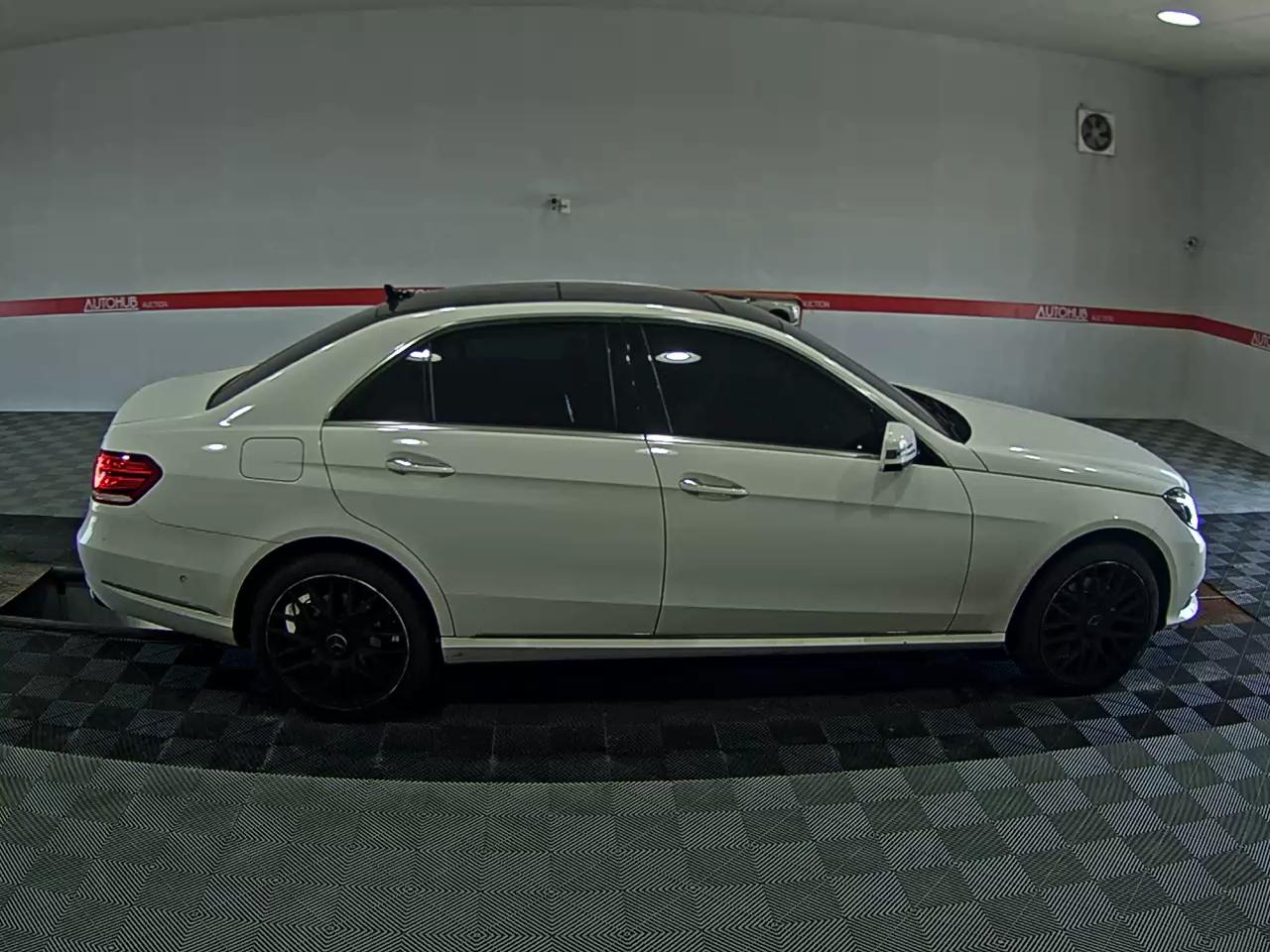 مرسيدس بنز E Class (4Th Gen) E350 فورماتيك Intelligent Drive 2014 4MATIC