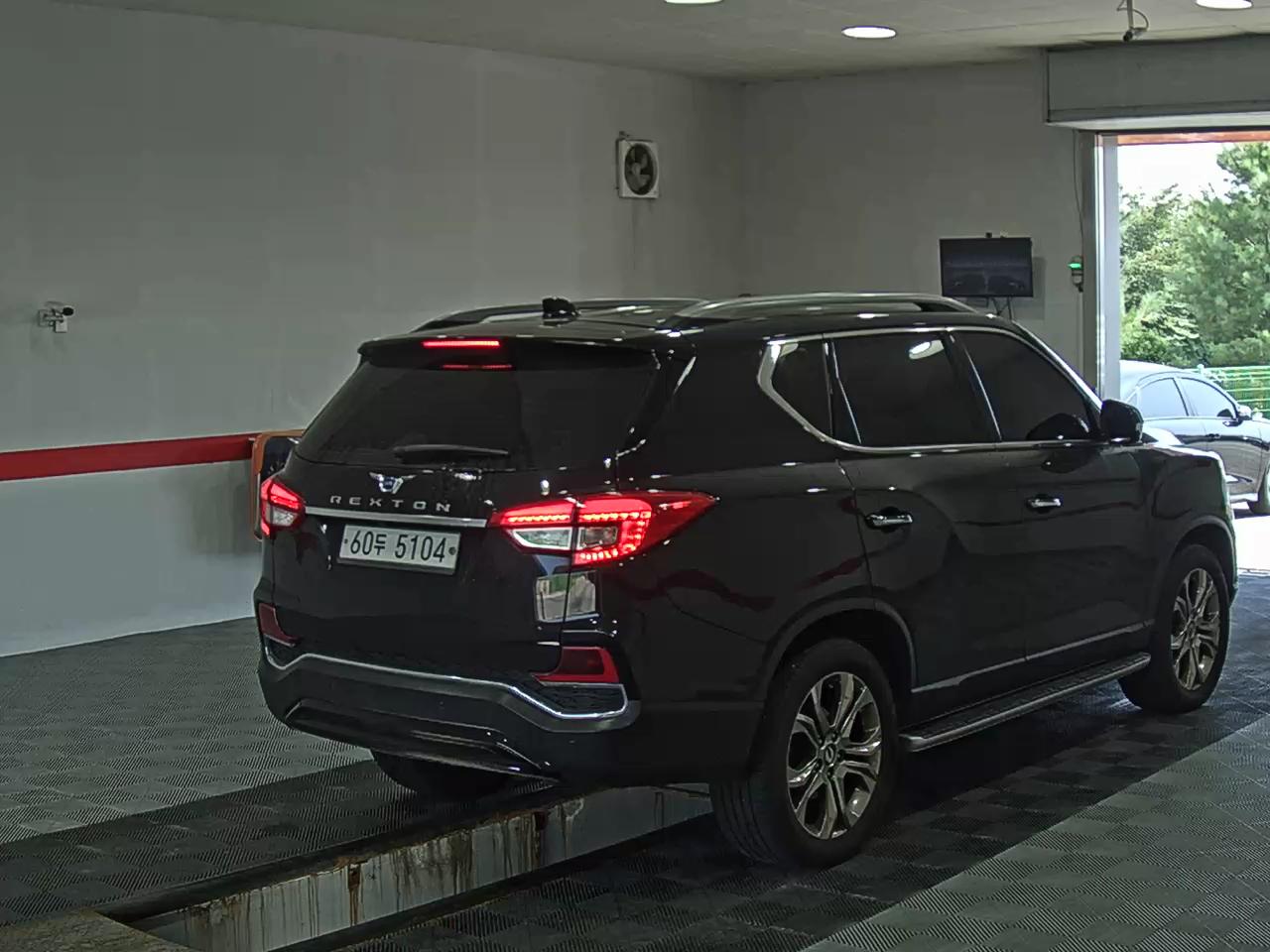 2018 - ssangyong rexton