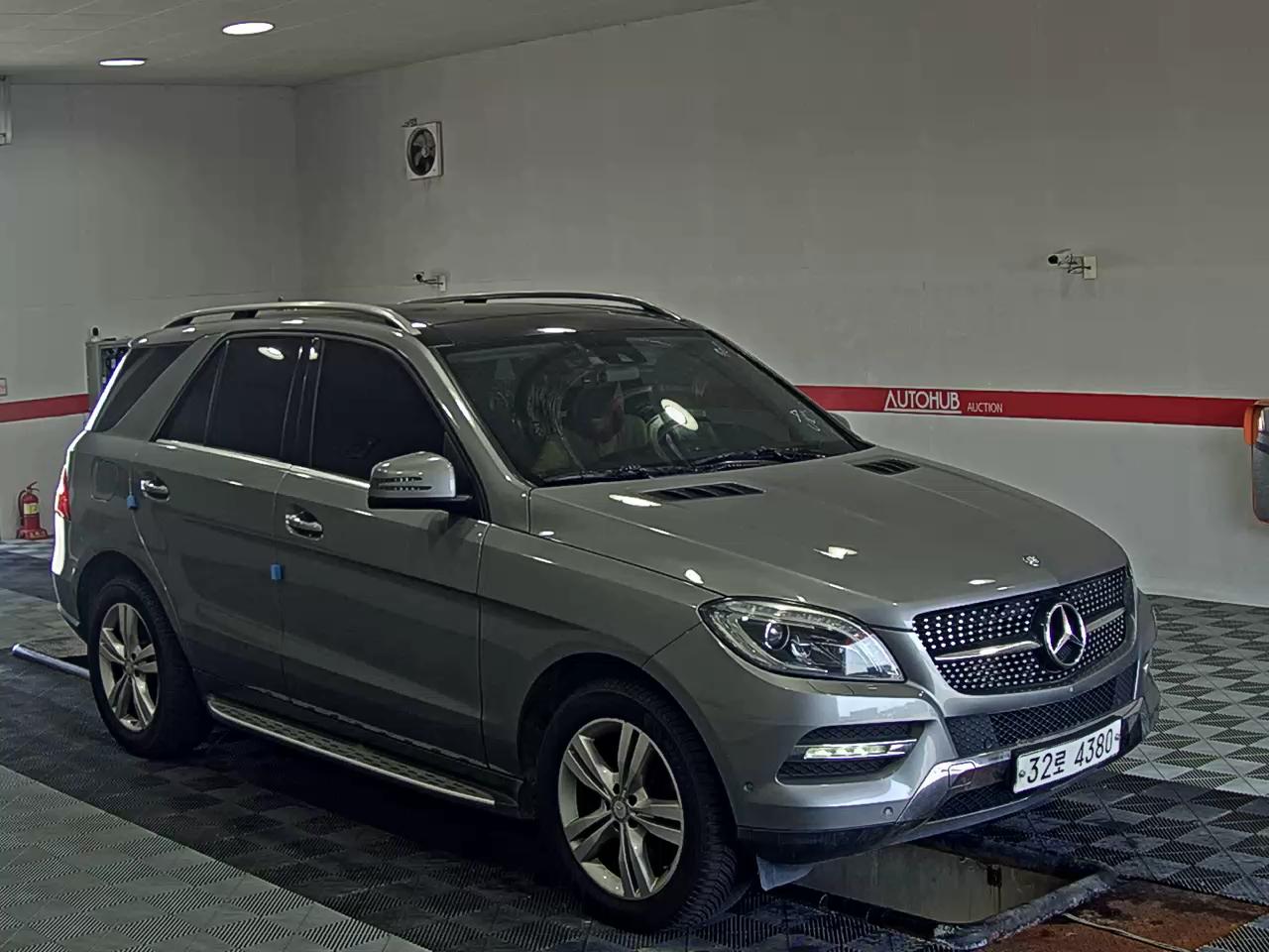 مرسيدس بنز M Class (3Rd Gen) Ml350 Bluetec فورماتيك 2014 4MATIC