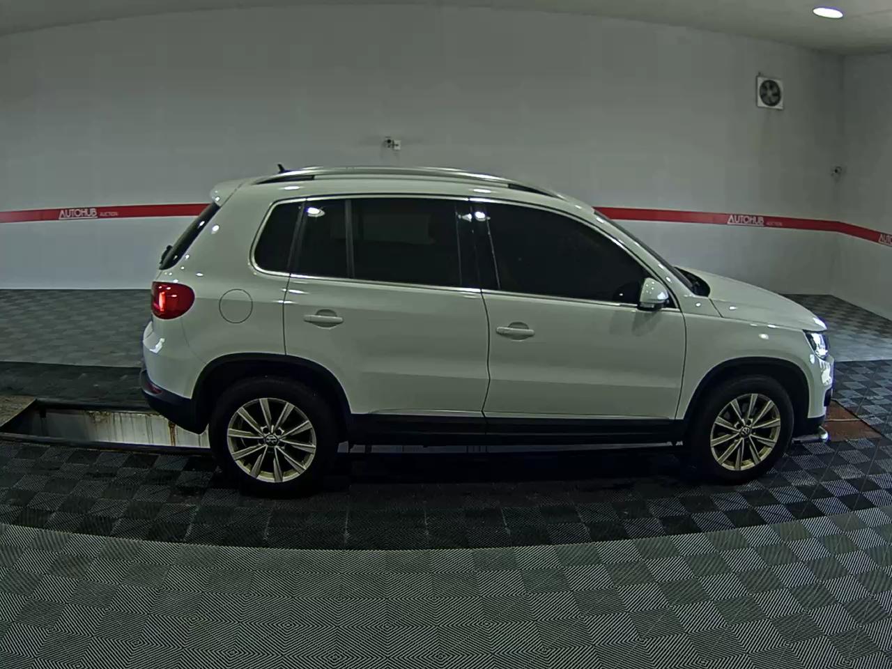 فولكس فاجن تيجوان 2.0 TDI Bluemotion 2016