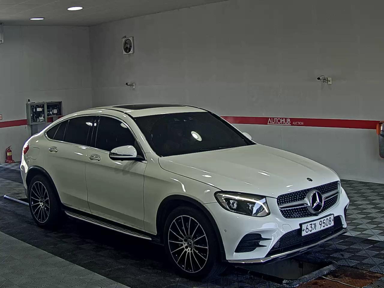 مرسيدس بنز جي إل سي Class جي إل سي 250D فورماتيك كوبيه 2017 4MATIC