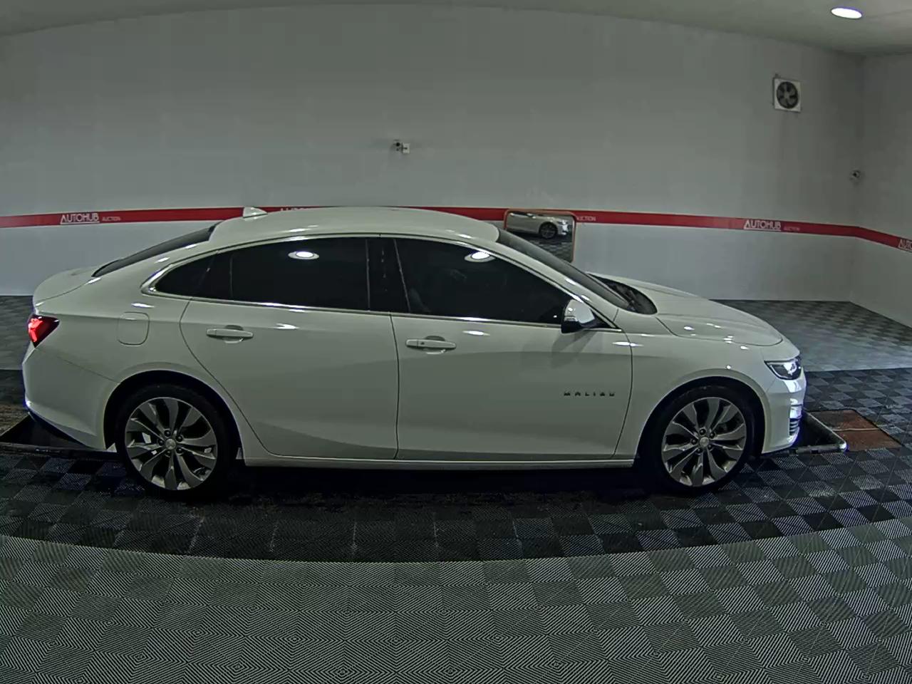 2021 - chevrolet malibu