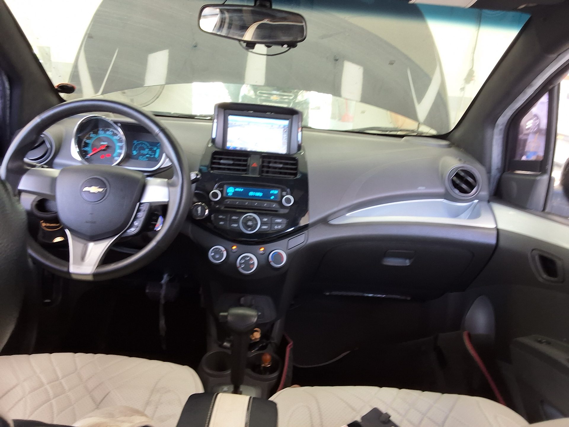شيفروليه (Daewoo) سبارك Lpgi Lt 2014 LT
