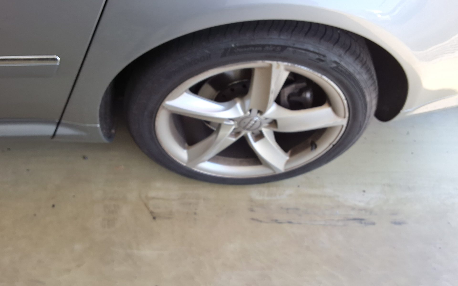 أودي إيه 8 (2Nd Gen) 4.2 Fsi كواترو 2010