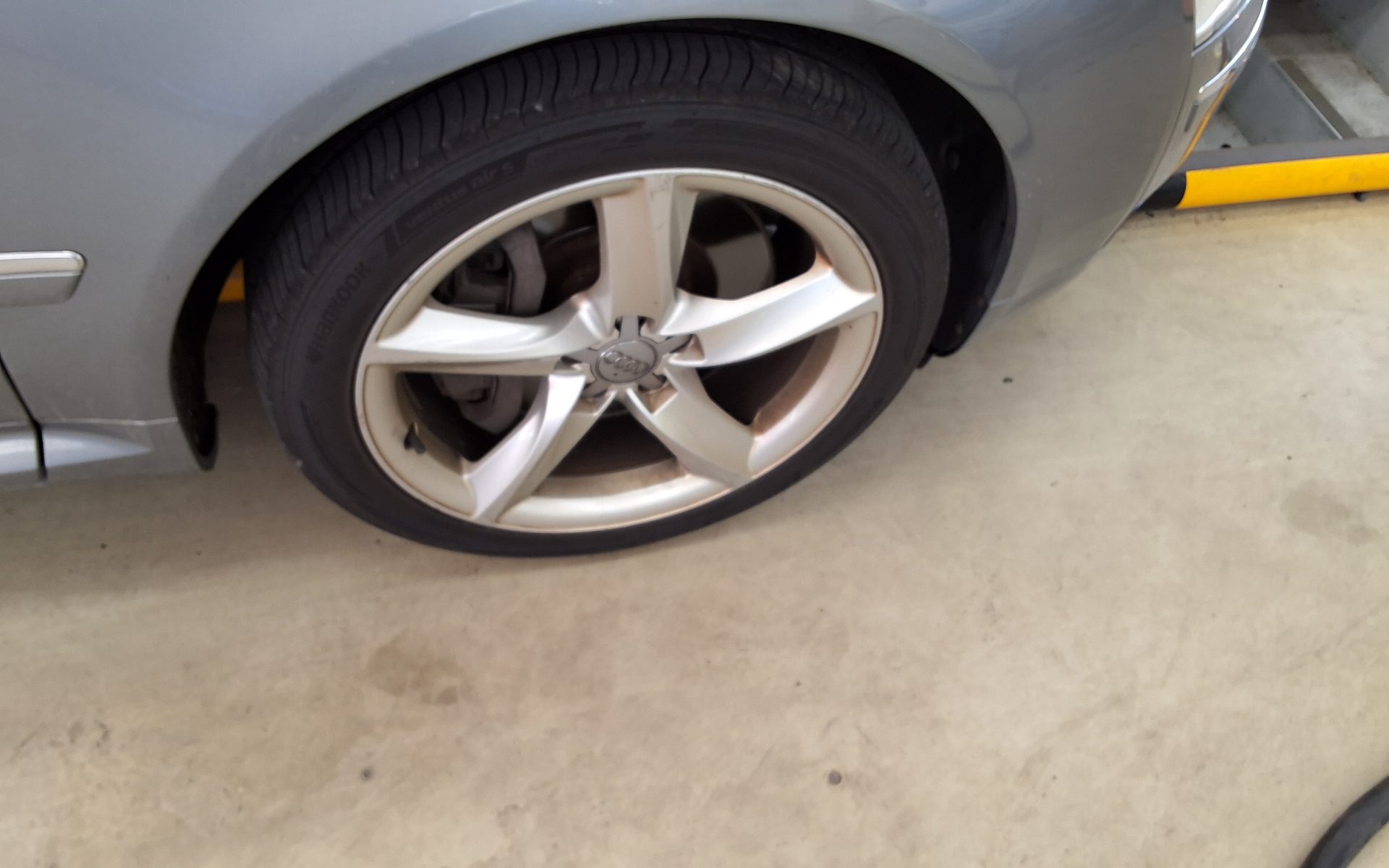 أودي إيه 8 (2Nd Gen) 4.2 Fsi كواترو 2010