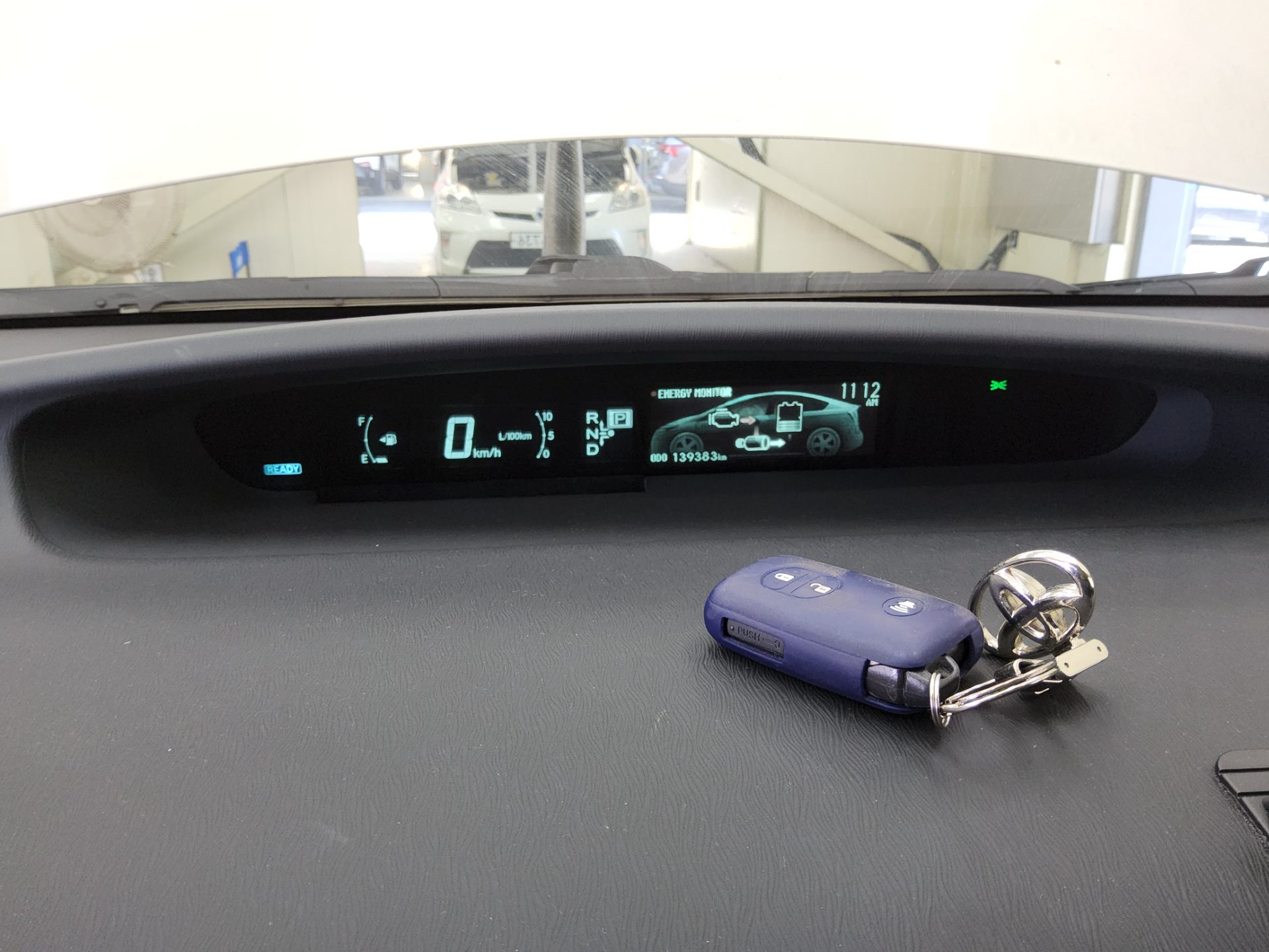 2012 - toyota prius