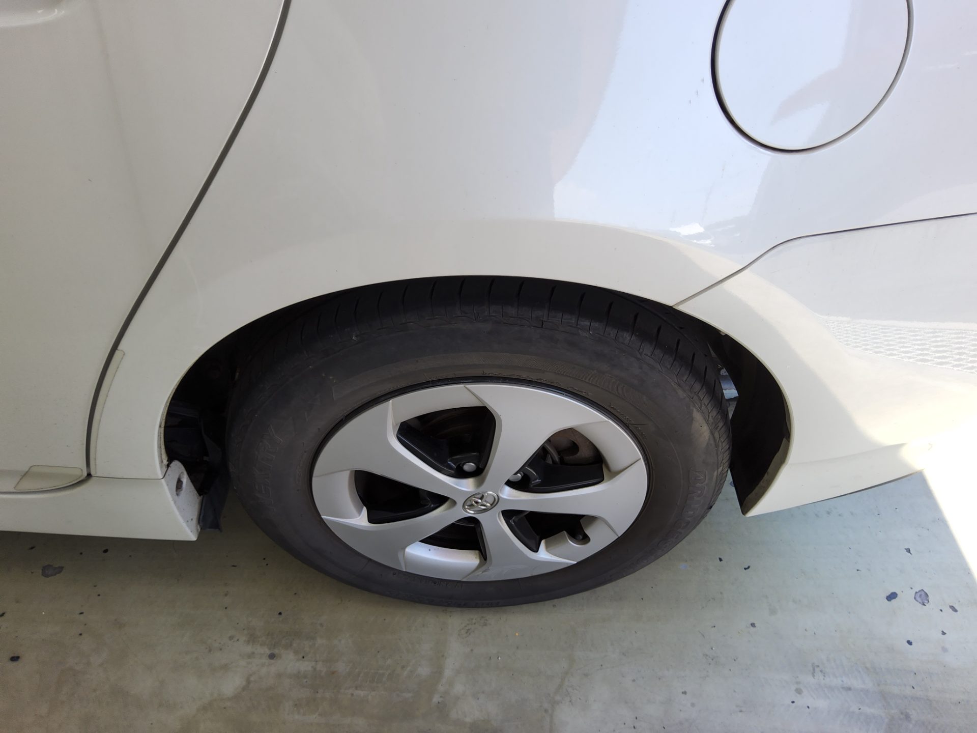2012 - toyota prius