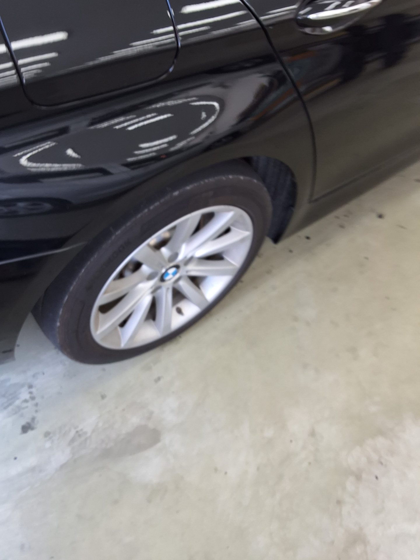 بي إم دبليو 5 Series (6Th Gen) 528I إكس درايف 2015 528i