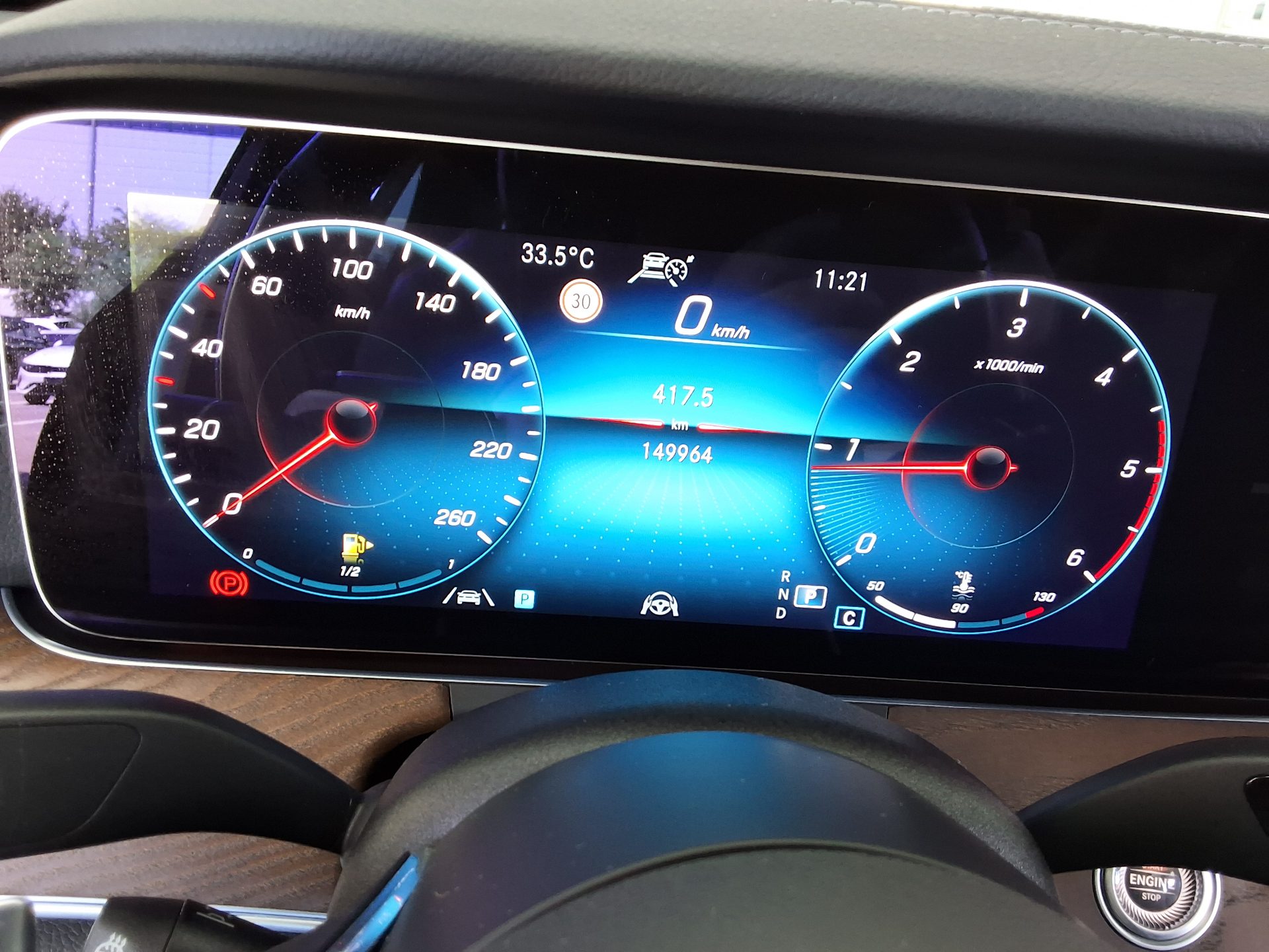 مرسيدس بنز E Class (5Th Gen) E220D فورماتيك إكسكلوسيف 2021 E220d 4MATIC إكسكلوسيف