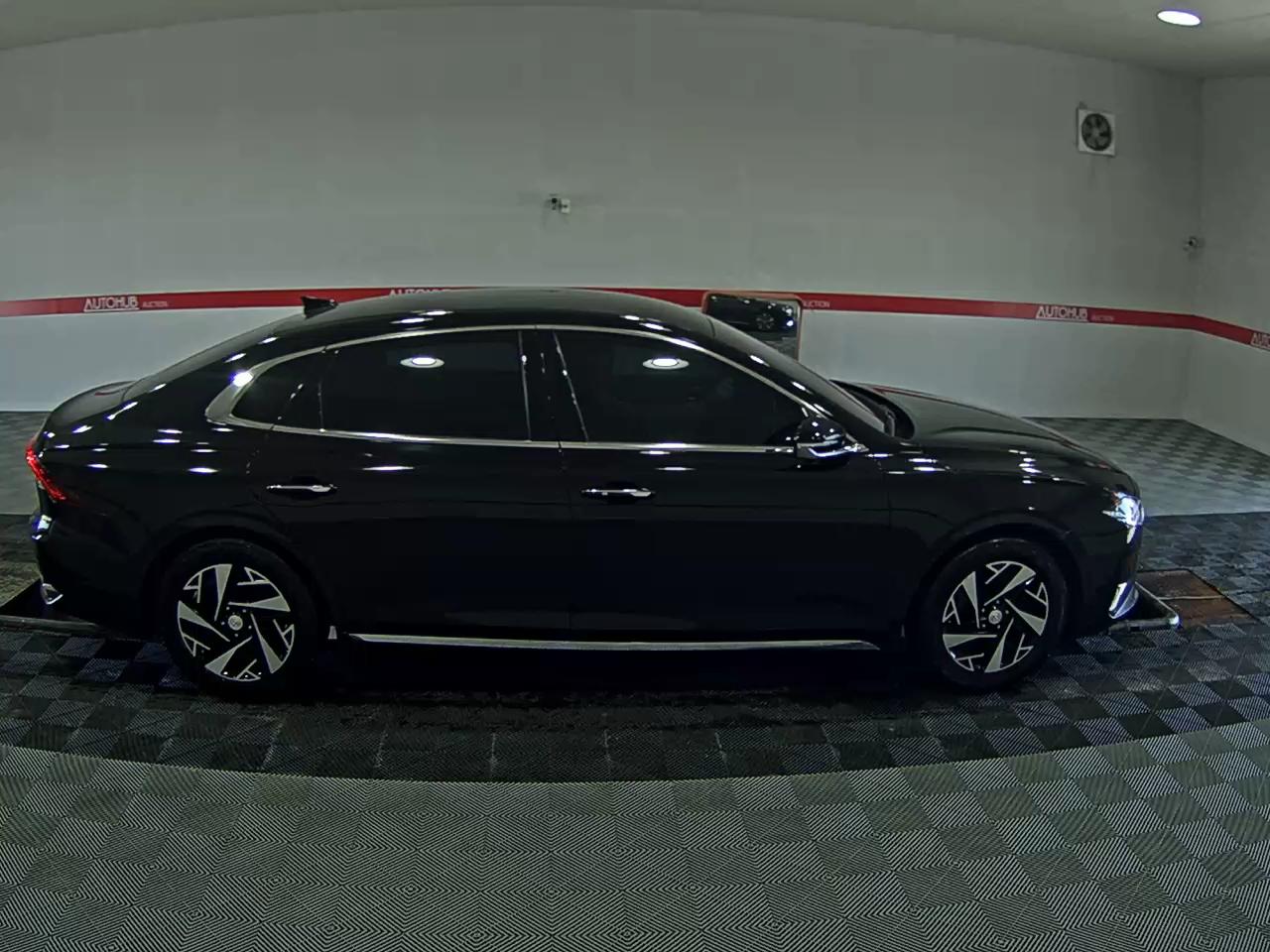 2021 - hyundai grandeur