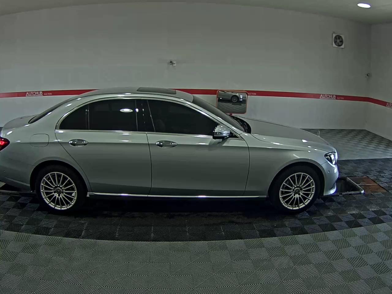 مرسيدس بنز E Class (5Th Gen) E220D فورماتيك إكسكلوسيف 2021 E220d 4MATIC إكسكلوسيف