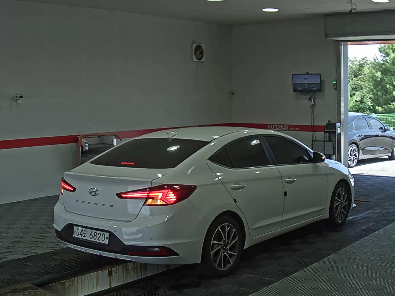هيونداي أفانتي 2019 AD SMART