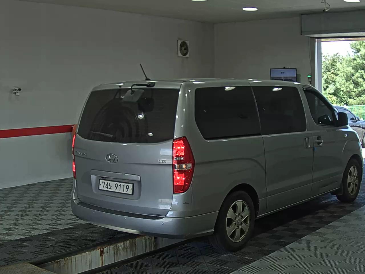 هيونداي الجديد جراند ستاركس 11 Seater ديزل سمارت 2020 SMART