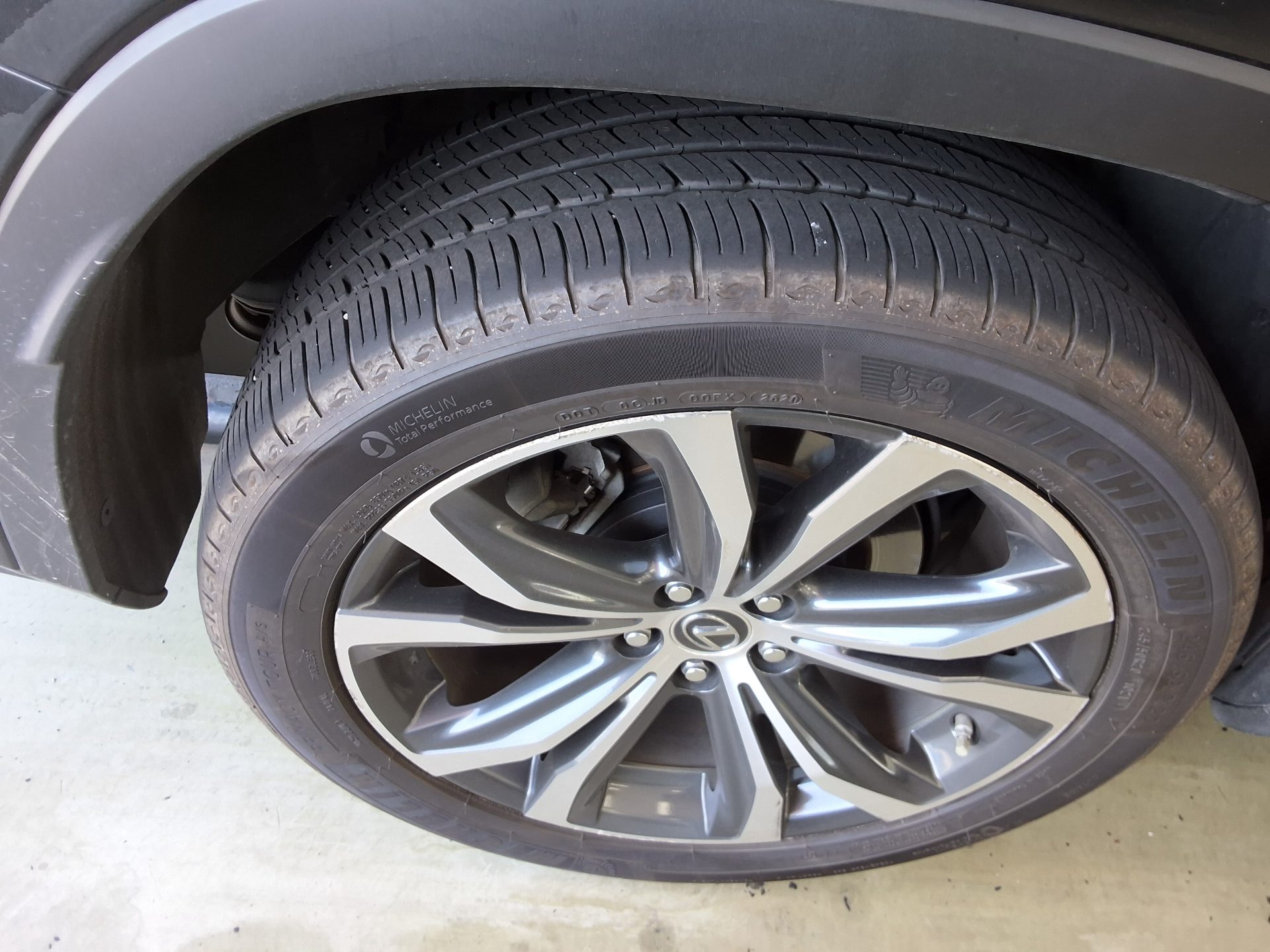 2019 - lexus rx