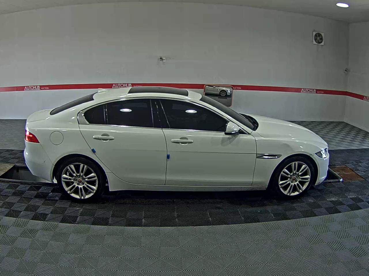 جاكوار Xe 2.0 20D بريستيج 2016 PRESTIGE