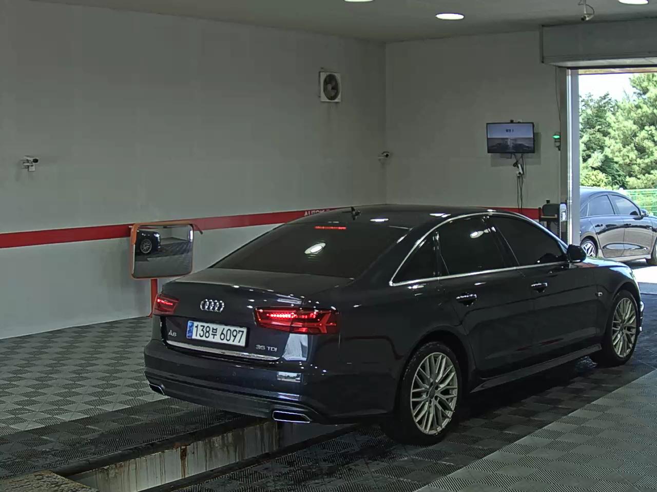 أودي إيه 6 (4Th Gen) 35 TDI بريميوم 2018 بريميوم