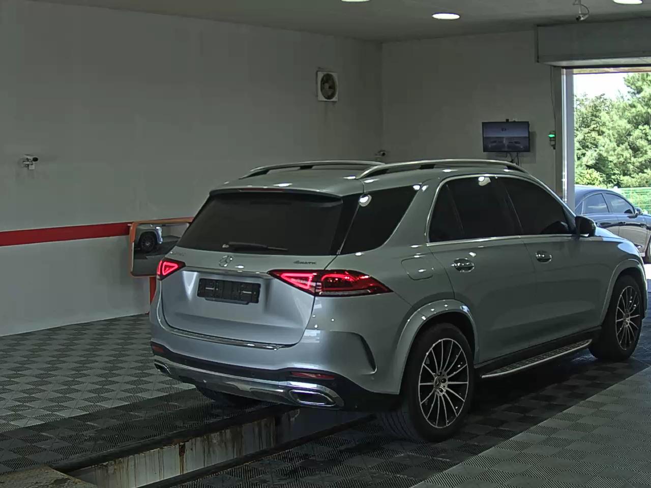 مرسيدس بنز جي إل إي Class (4Th Gen) جي إل إي 450 فورماتيك 2023 4MATIC