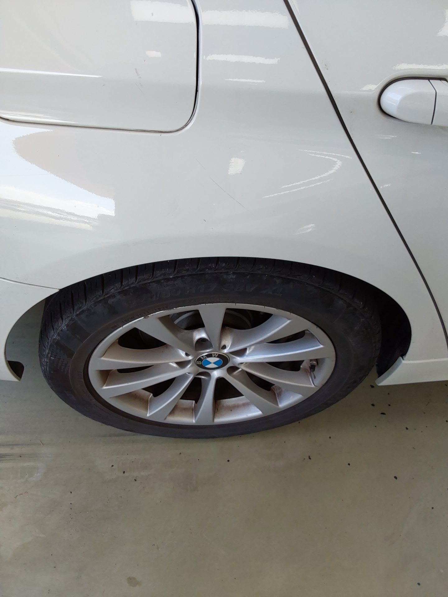 بي إم دبليو 3 Series (6Th Gen) 320D 2017 320d