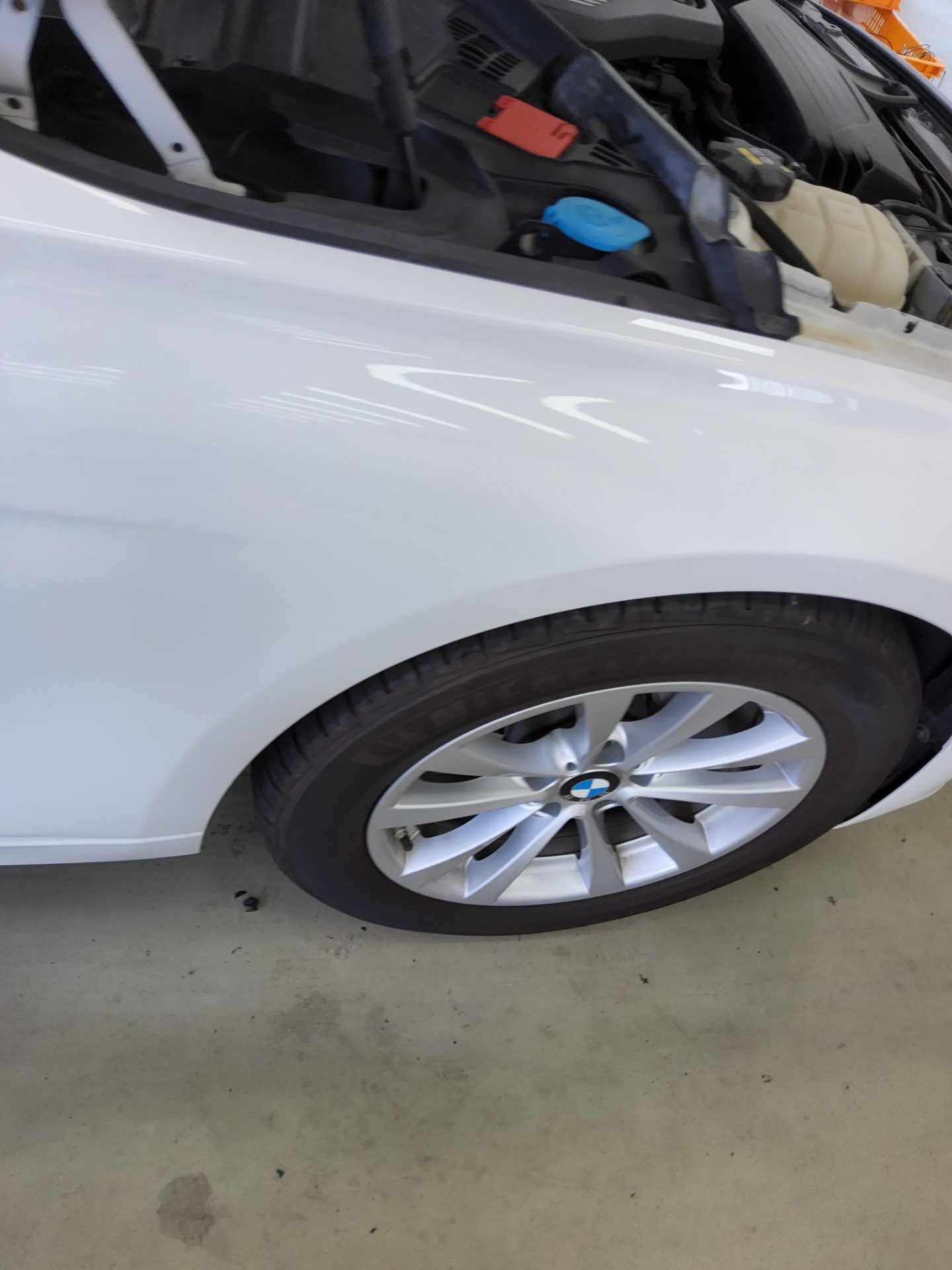 بي إم دبليو 3 Series (6Th Gen) 320D 2017 320d